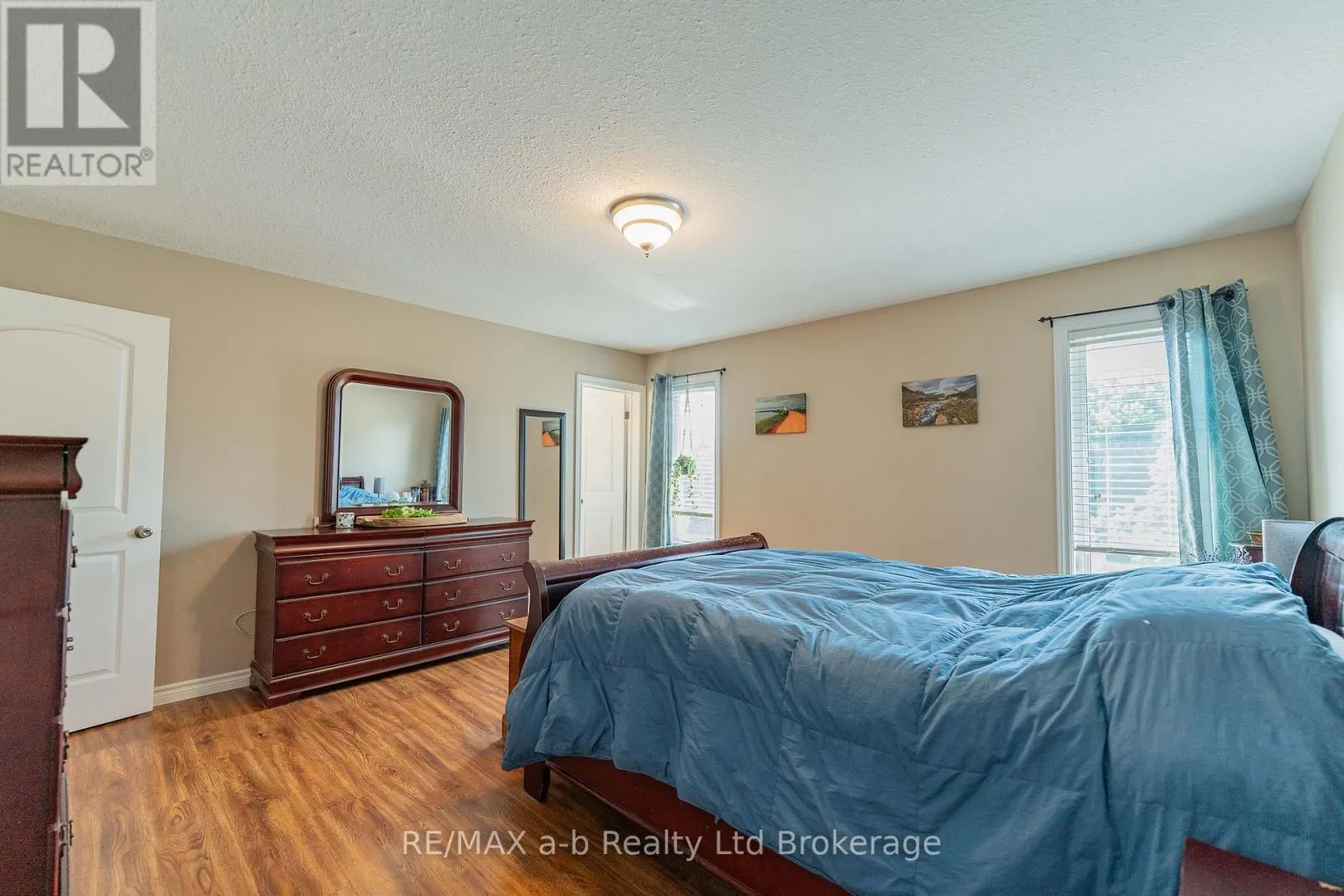 9 LANGRELL AVENUE