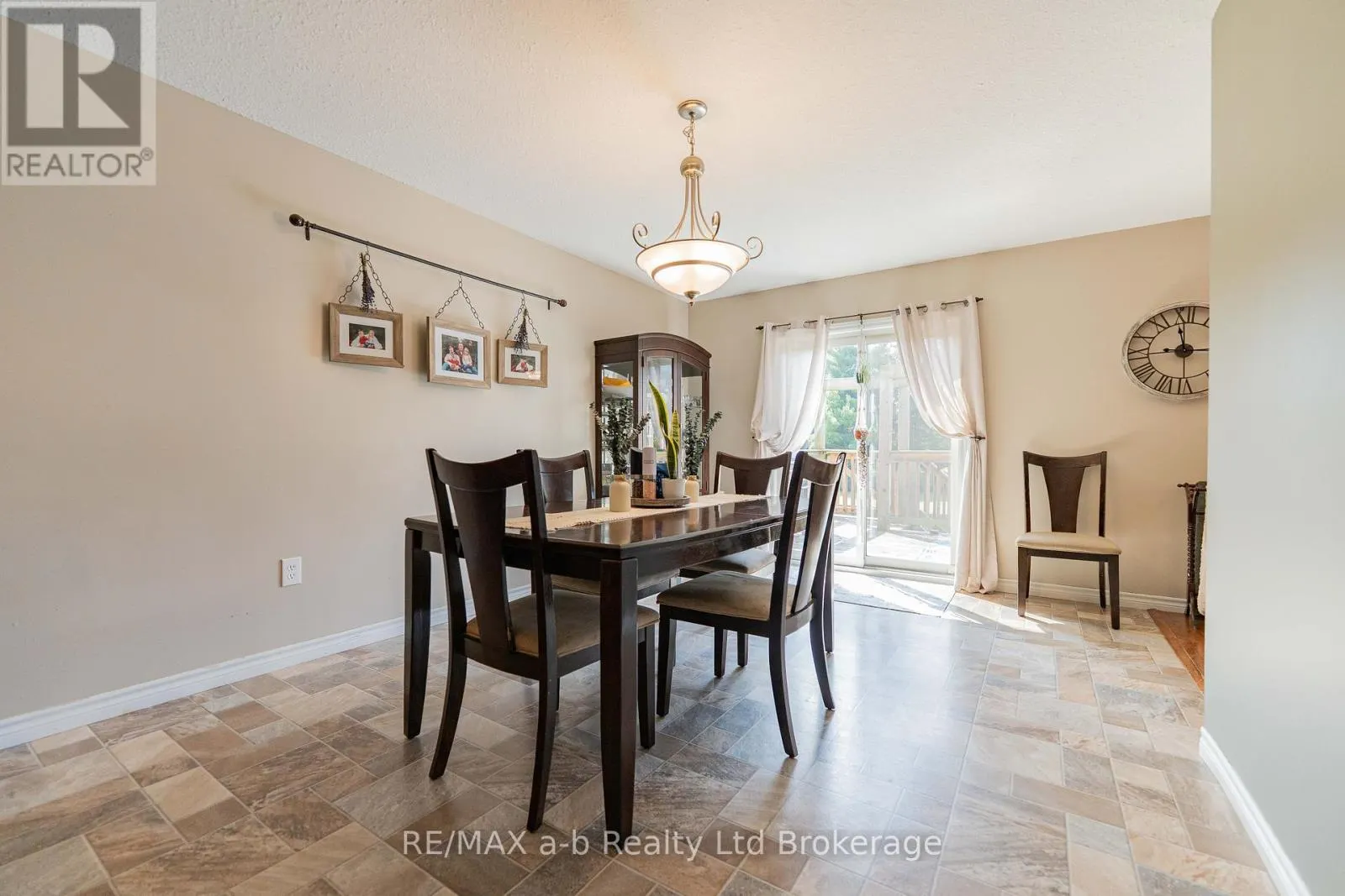 9 LANGRELL AVENUE