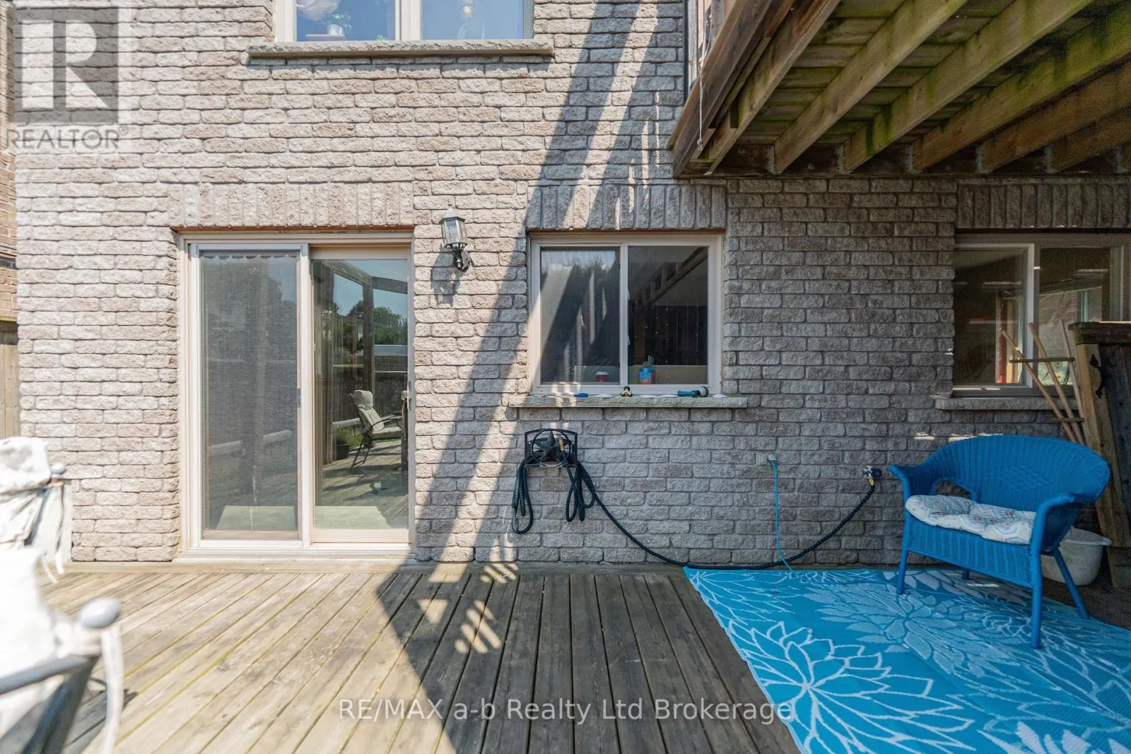 9 LANGRELL AVENUE
