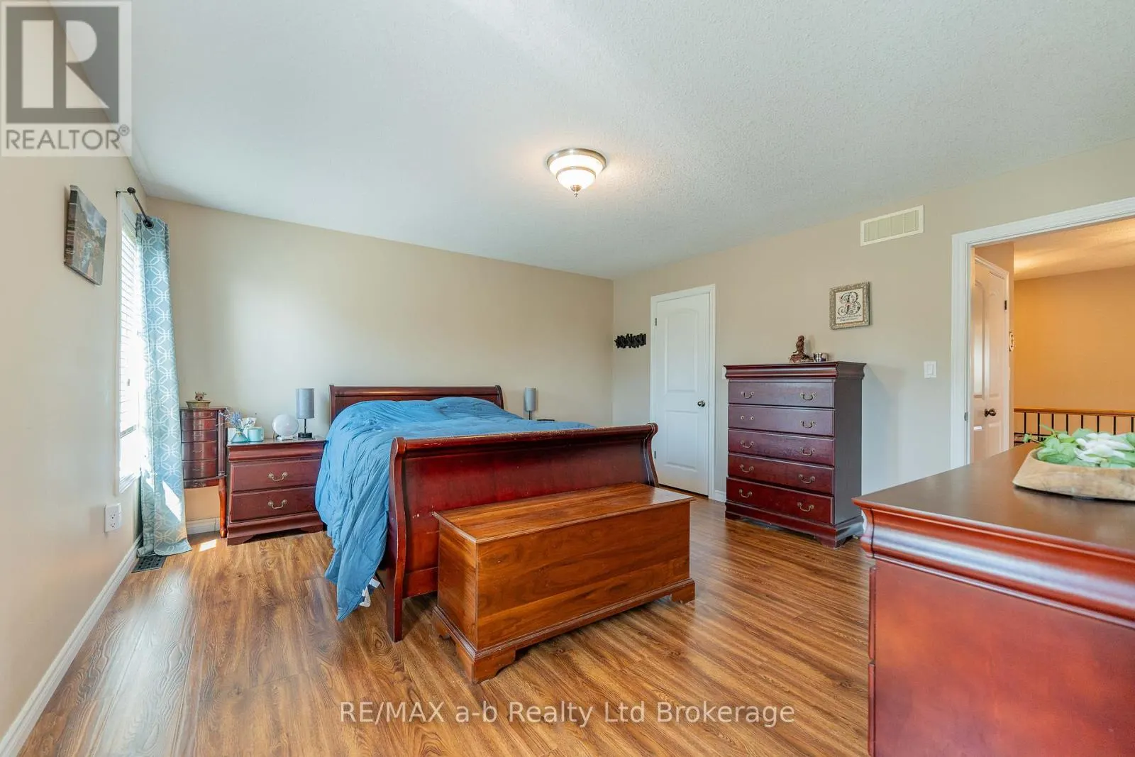 9 LANGRELL AVENUE