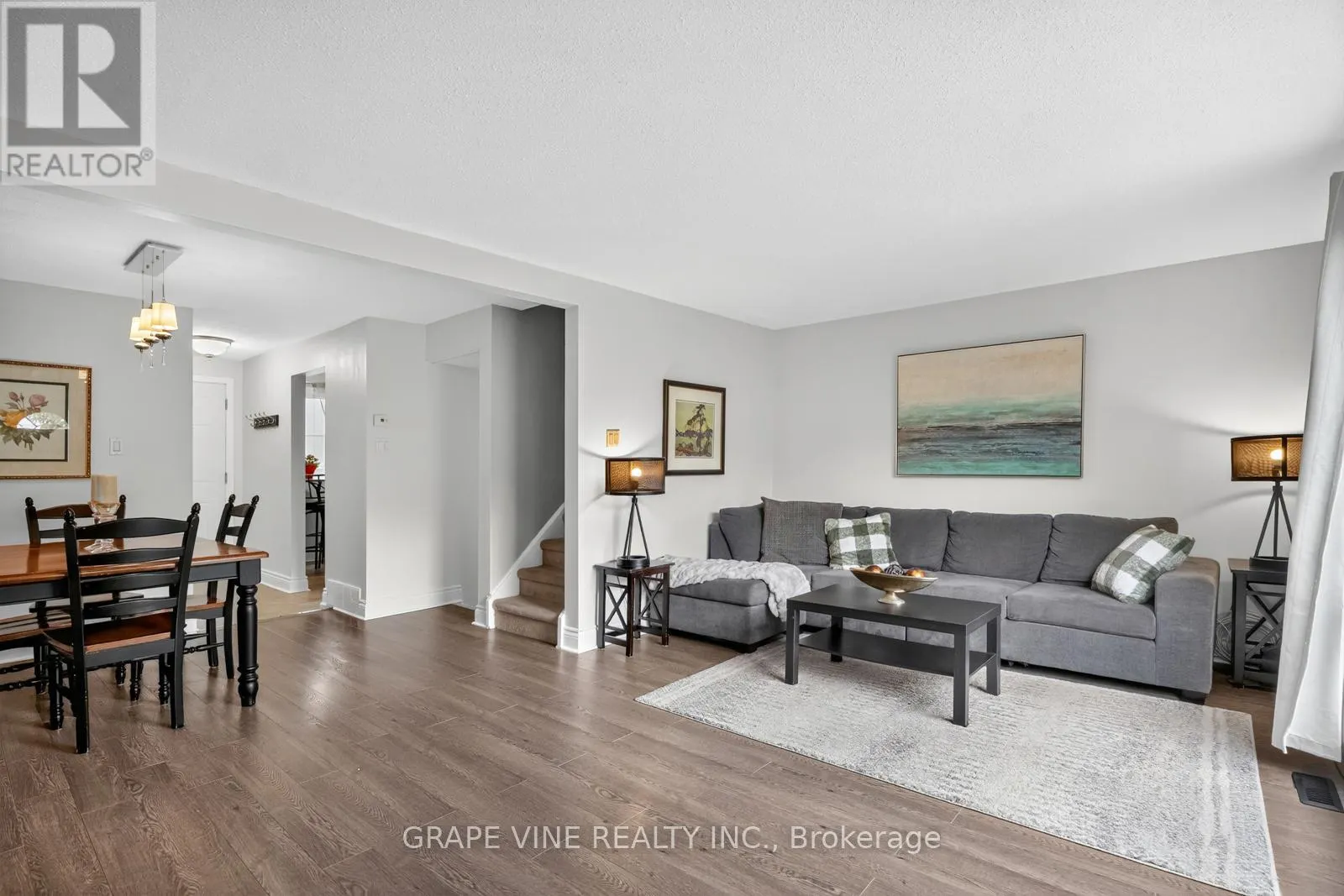 61 - 34 SHERWAY DRIVE