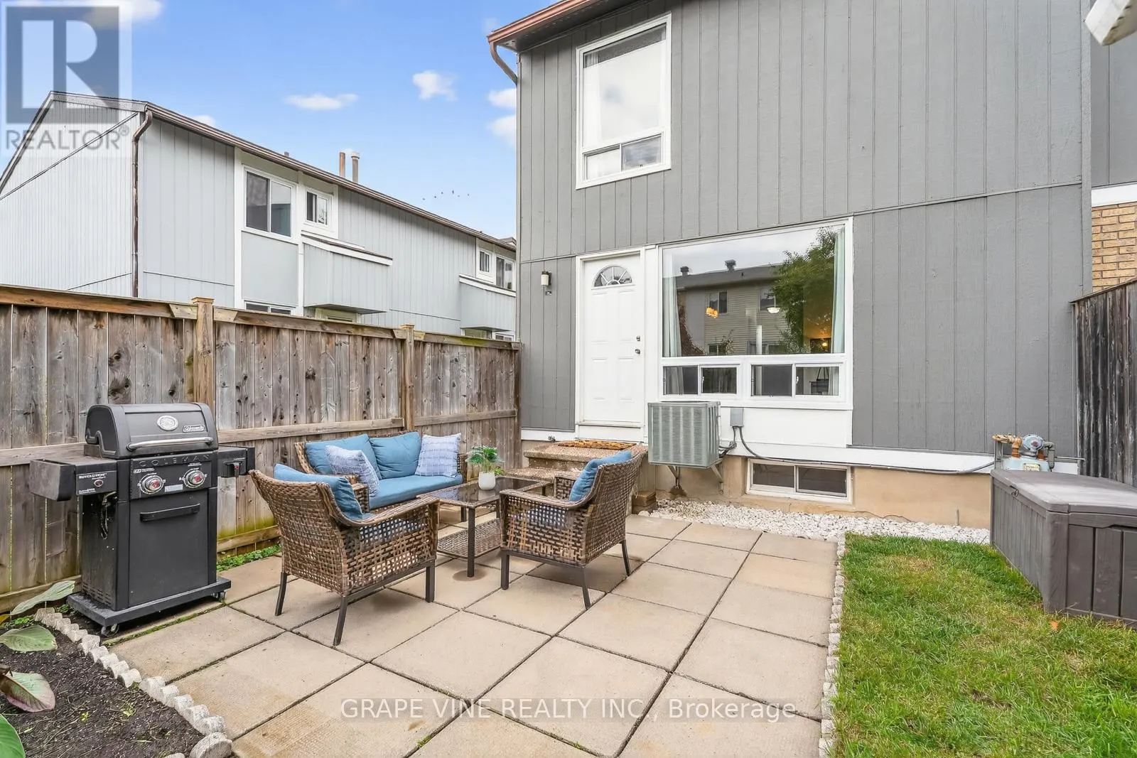 61 - 34 SHERWAY DRIVE