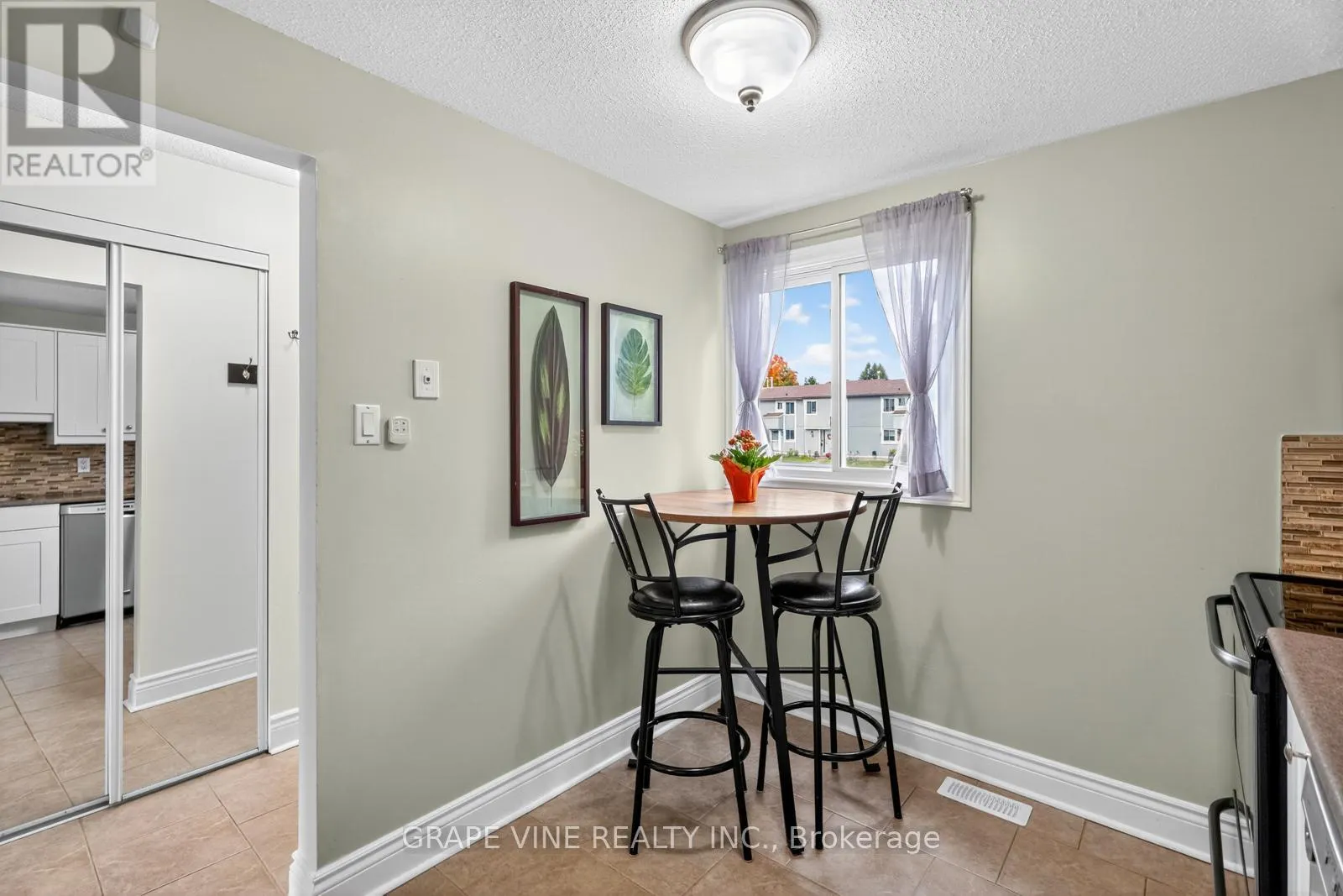 61 - 34 SHERWAY DRIVE
