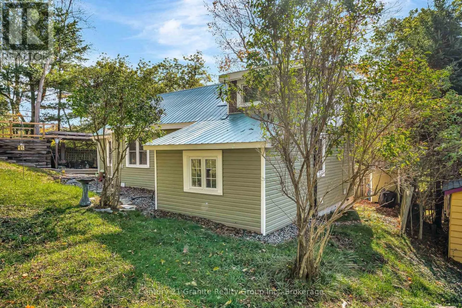 91 PINE AVENUE