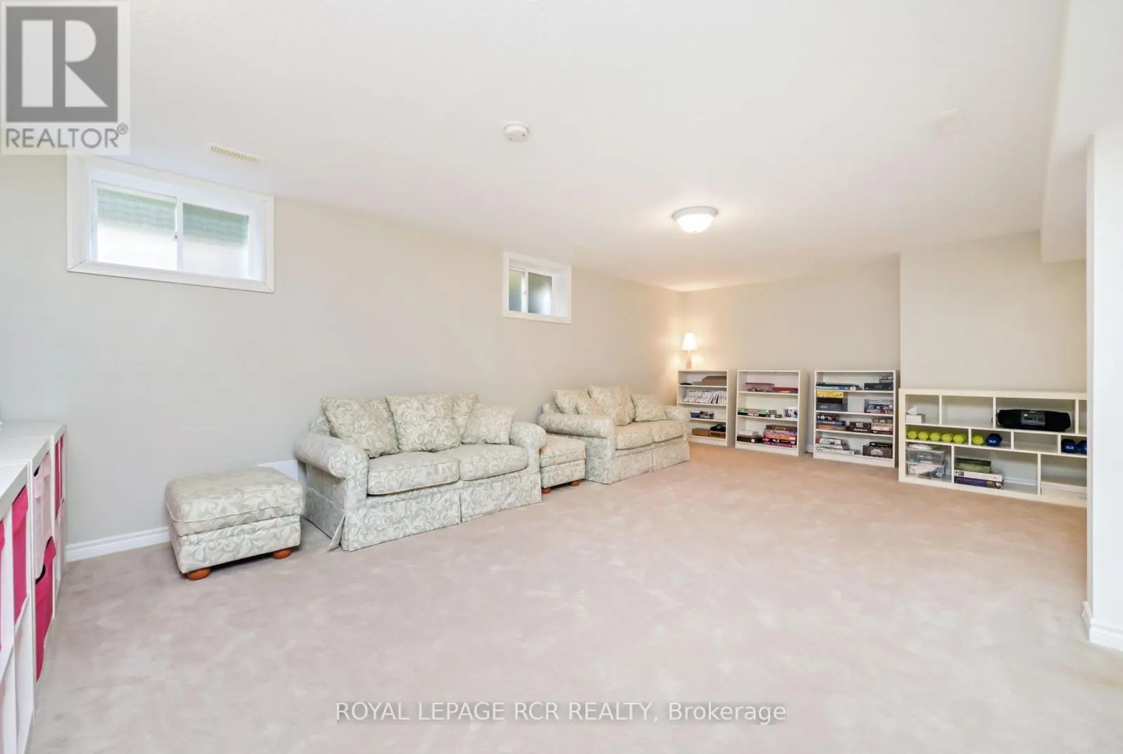 47 - 200 KINGFISHER DRIVE