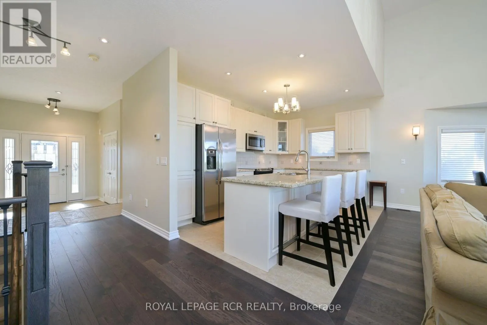 47 - 200 KINGFISHER DRIVE