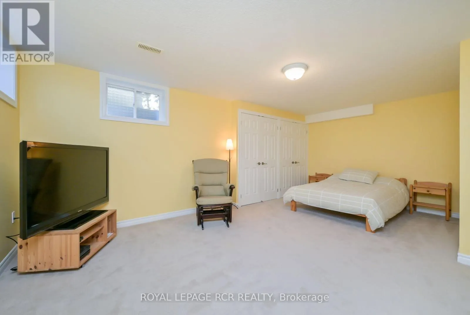 47 - 200 KINGFISHER DRIVE