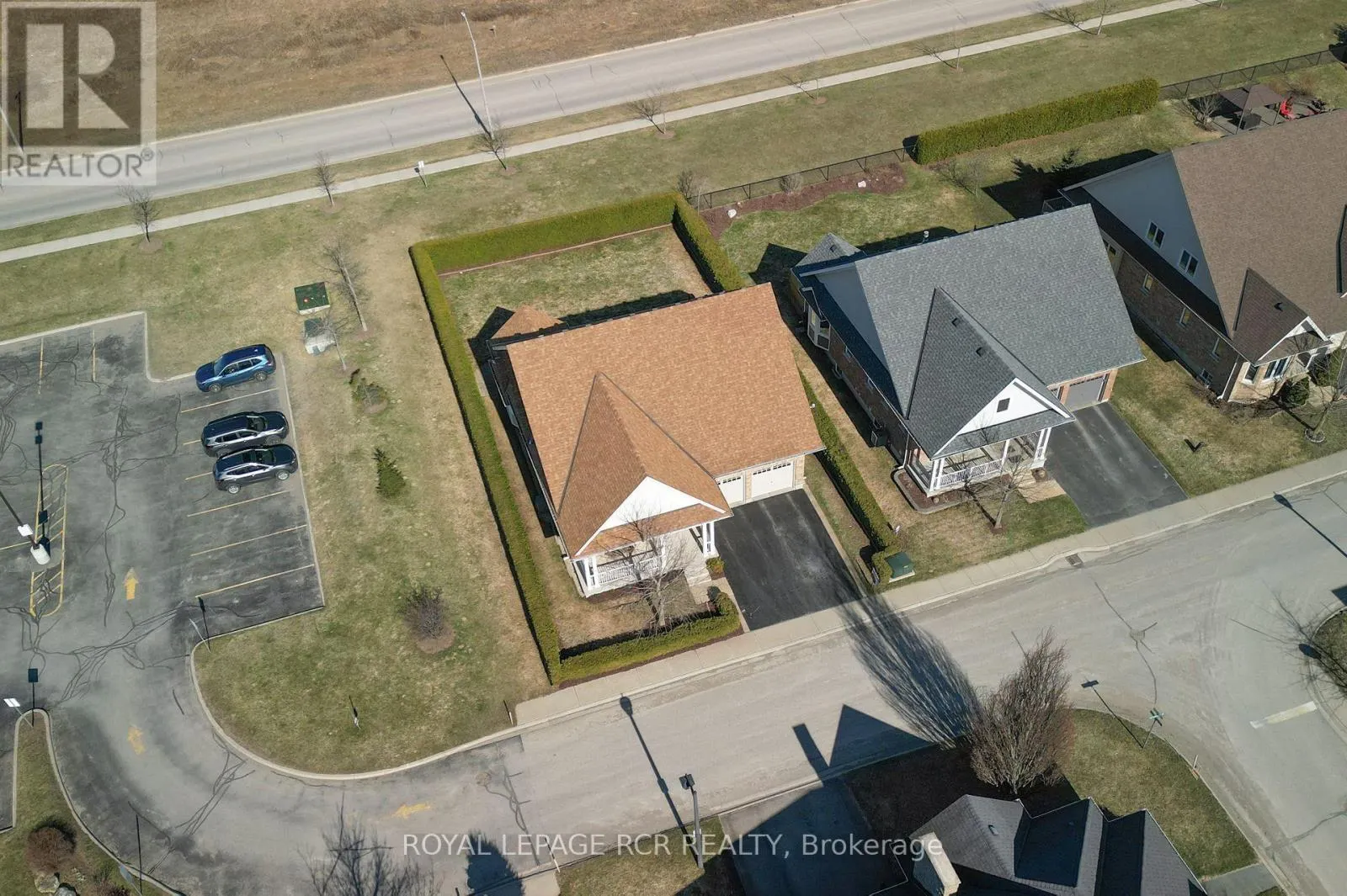 47 - 200 KINGFISHER DRIVE