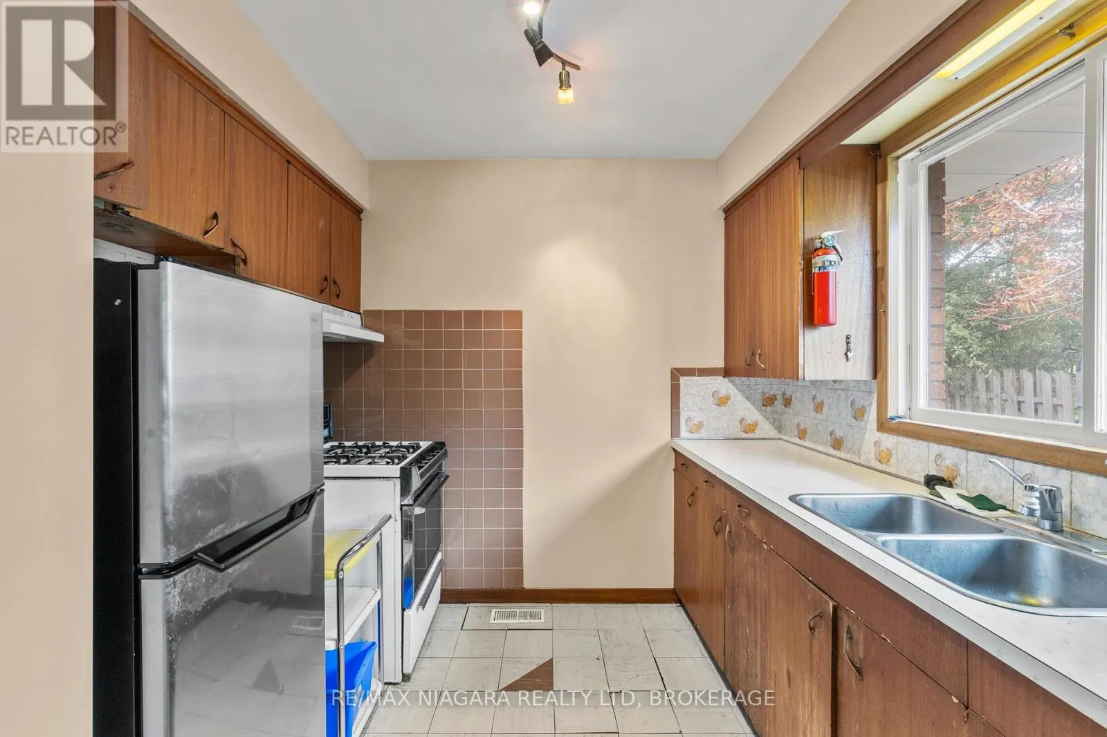 6611 MARGARET STREET
