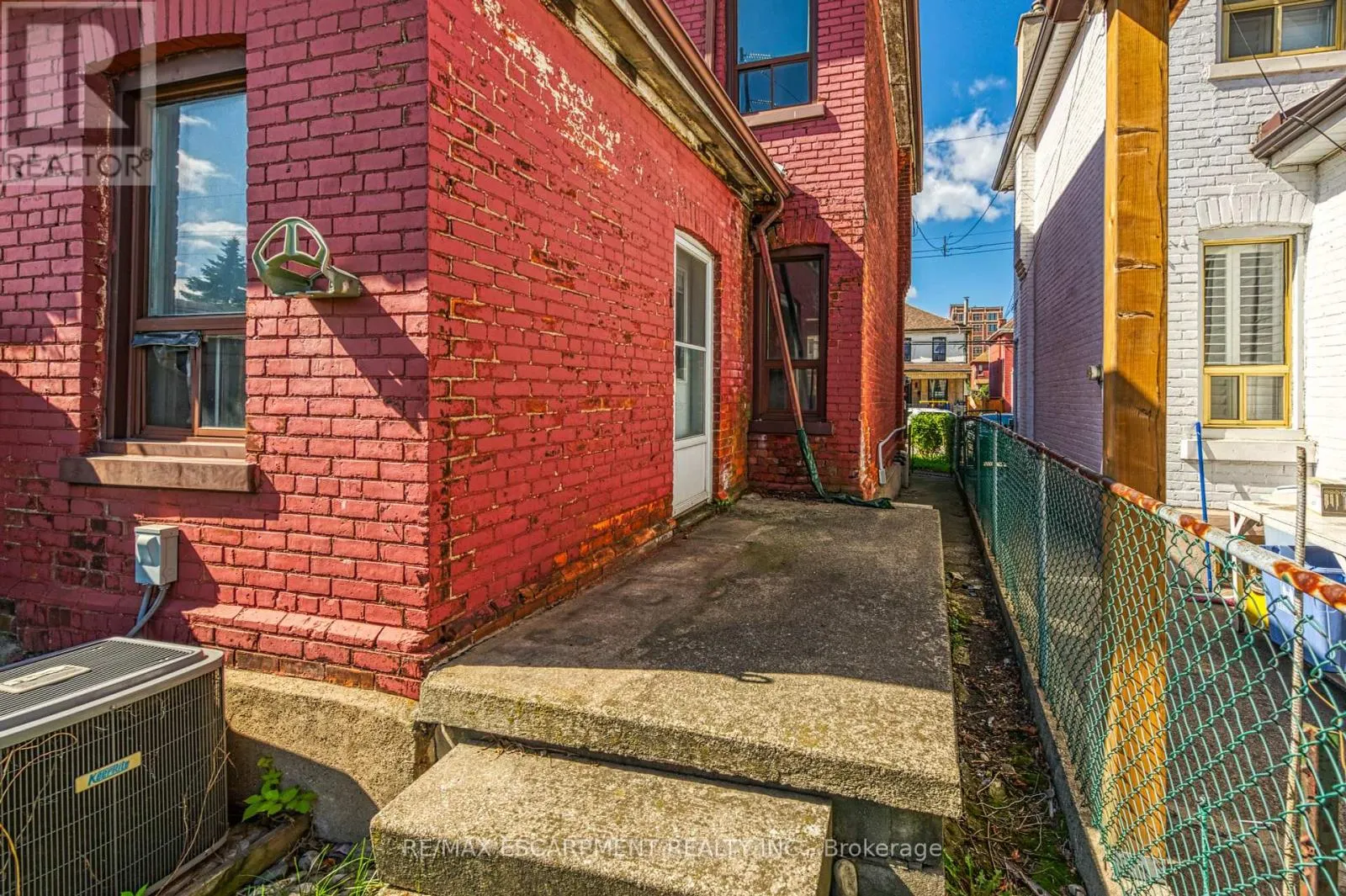 36 FULLERTON AVENUE