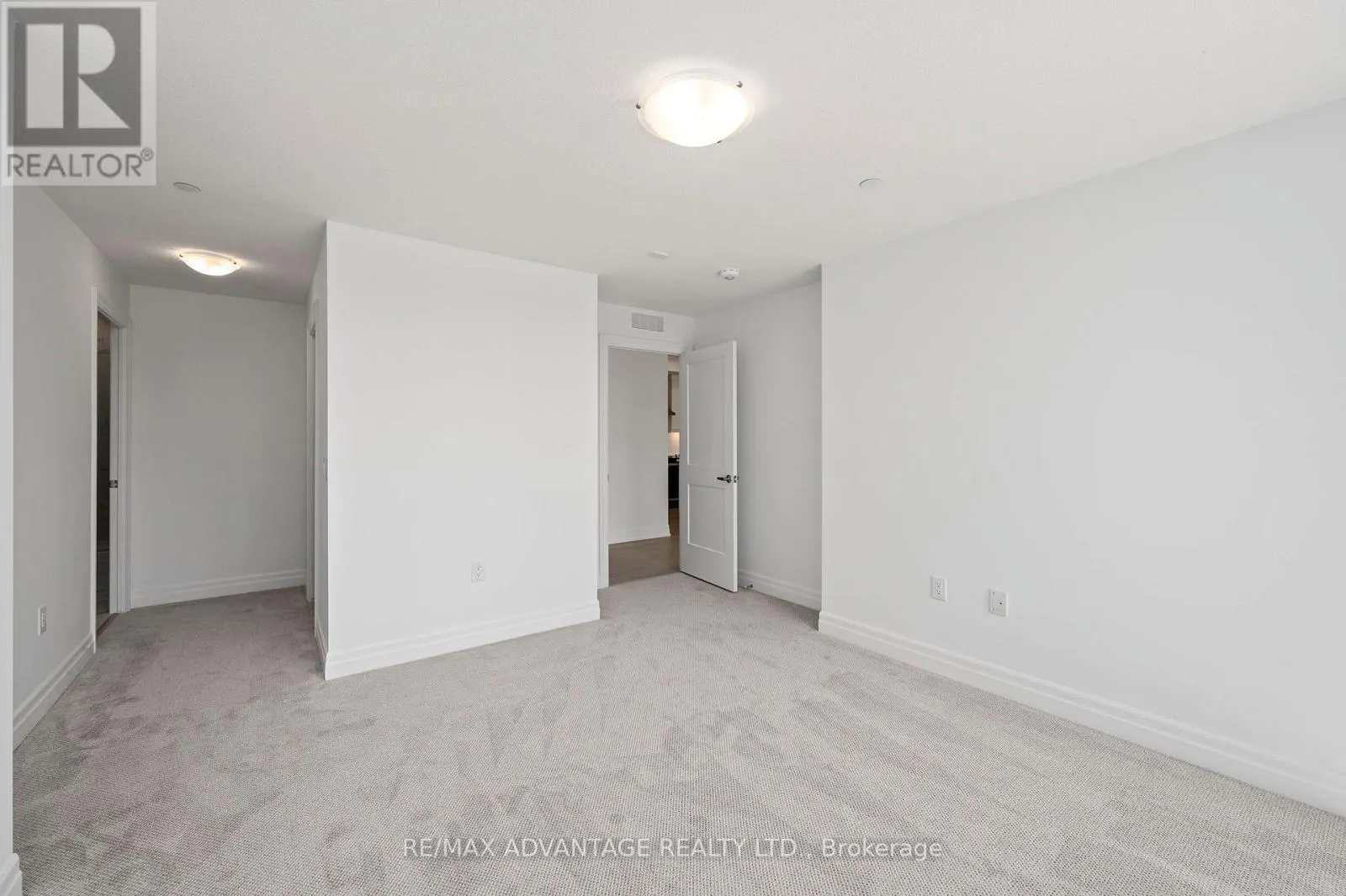 102 - 480 CALLAWAY ROAD, #102
