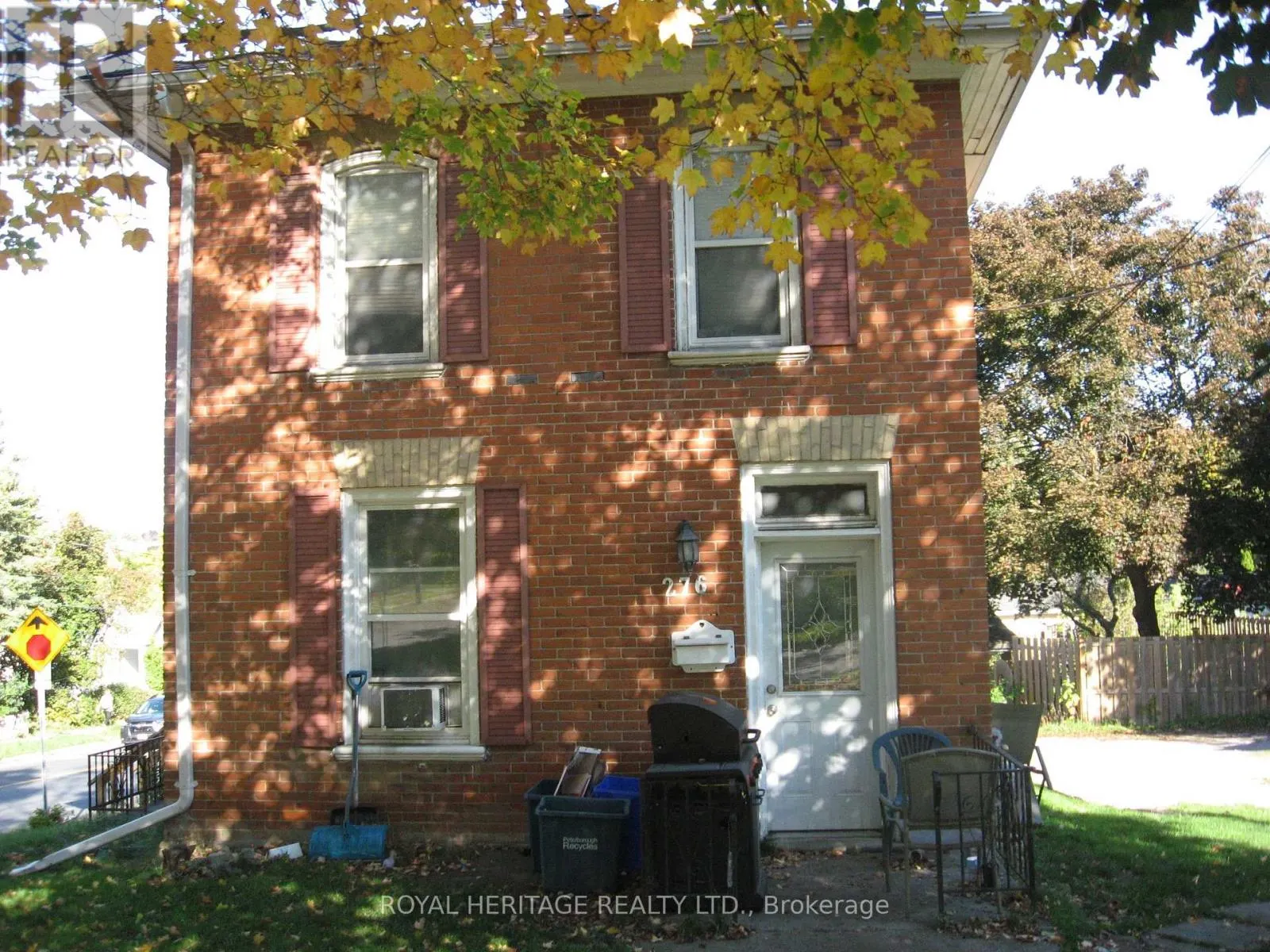 276 PARKHILL ROAD W
