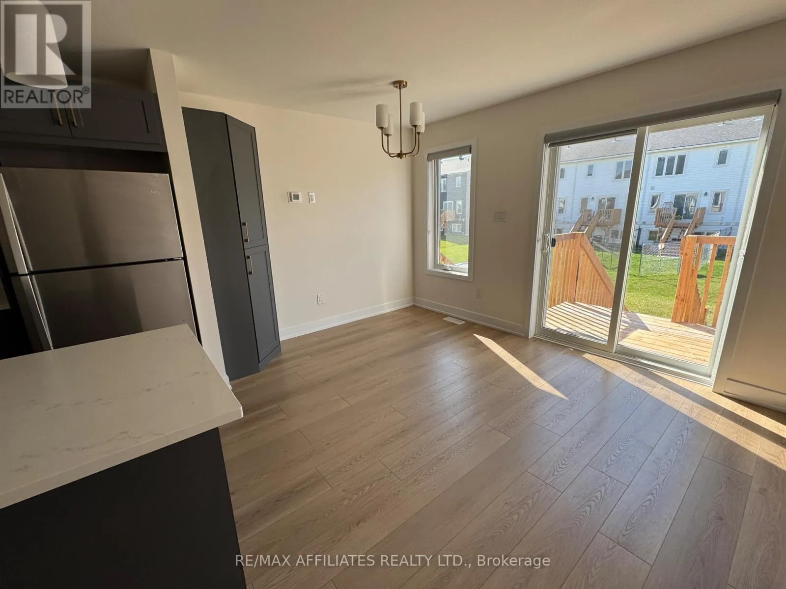 21 MARGARET GRAHAM TERRACE