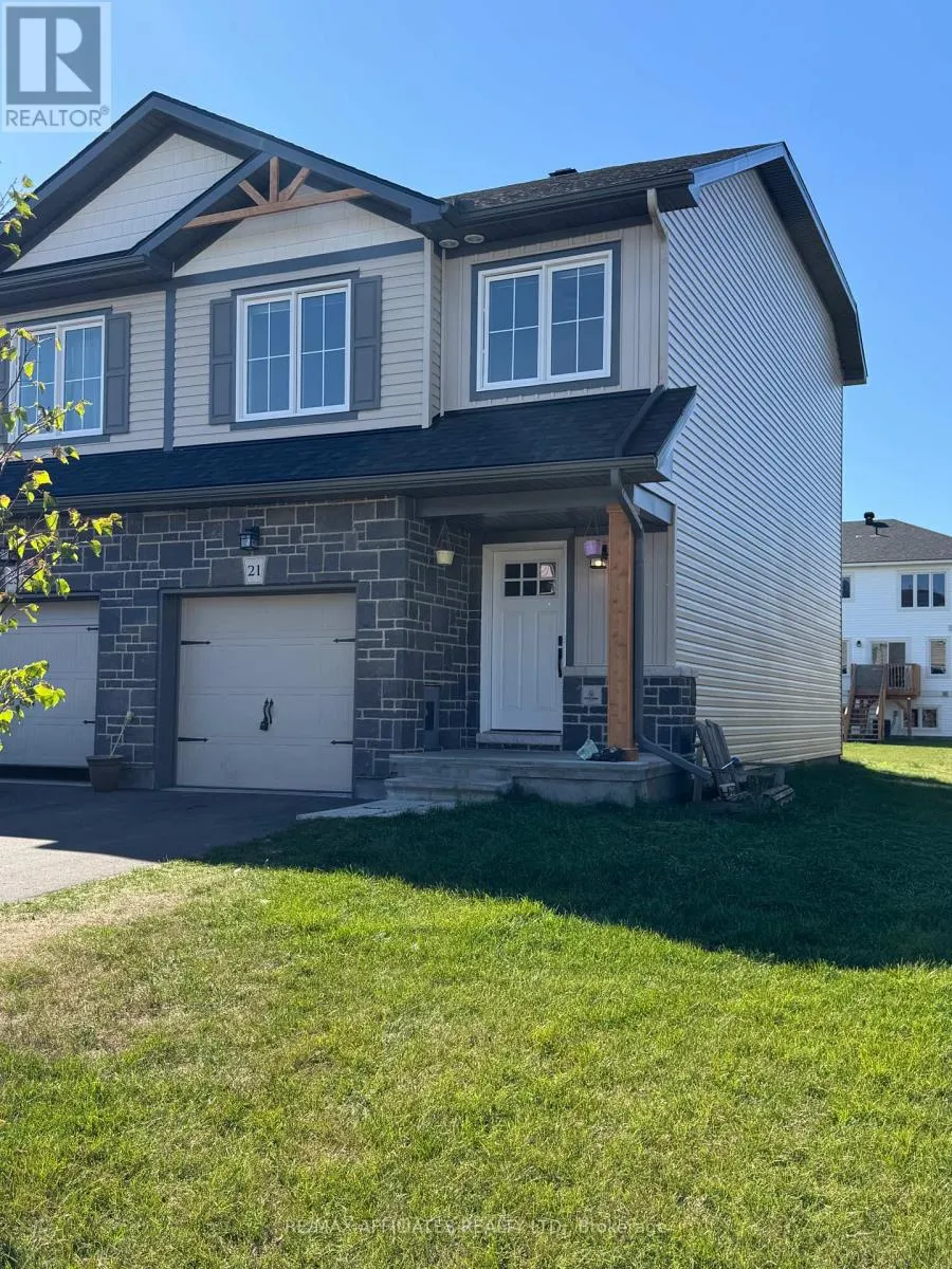 21 MARGARET GRAHAM TERRACE