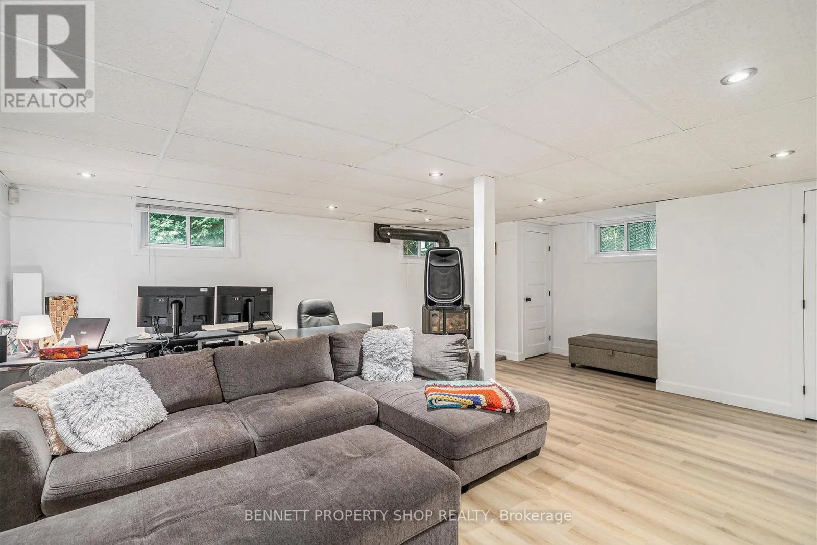 15 MAISONNEUVE STREET
