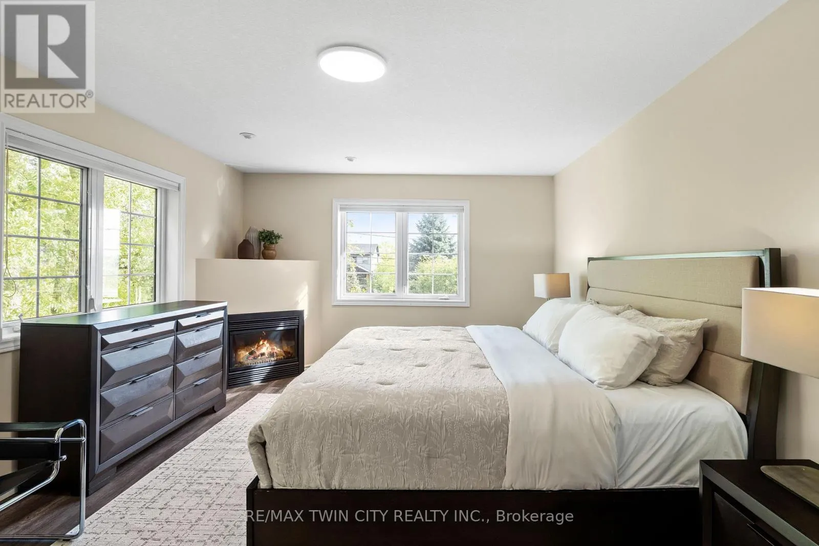 3224 ROSEVILLE ROAD