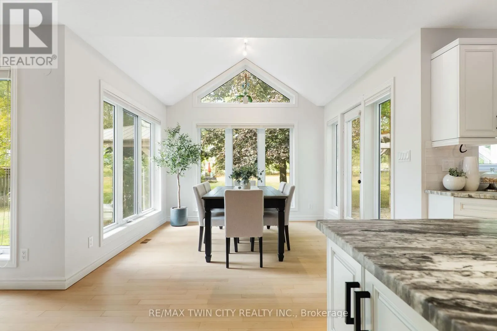 3224 ROSEVILLE ROAD