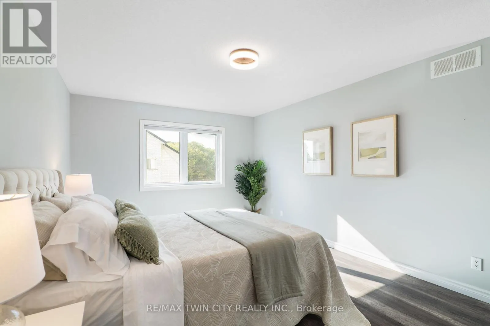 3224 ROSEVILLE ROAD