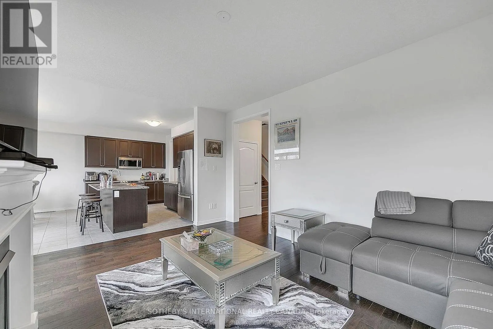 238 DOLMAN STREET
