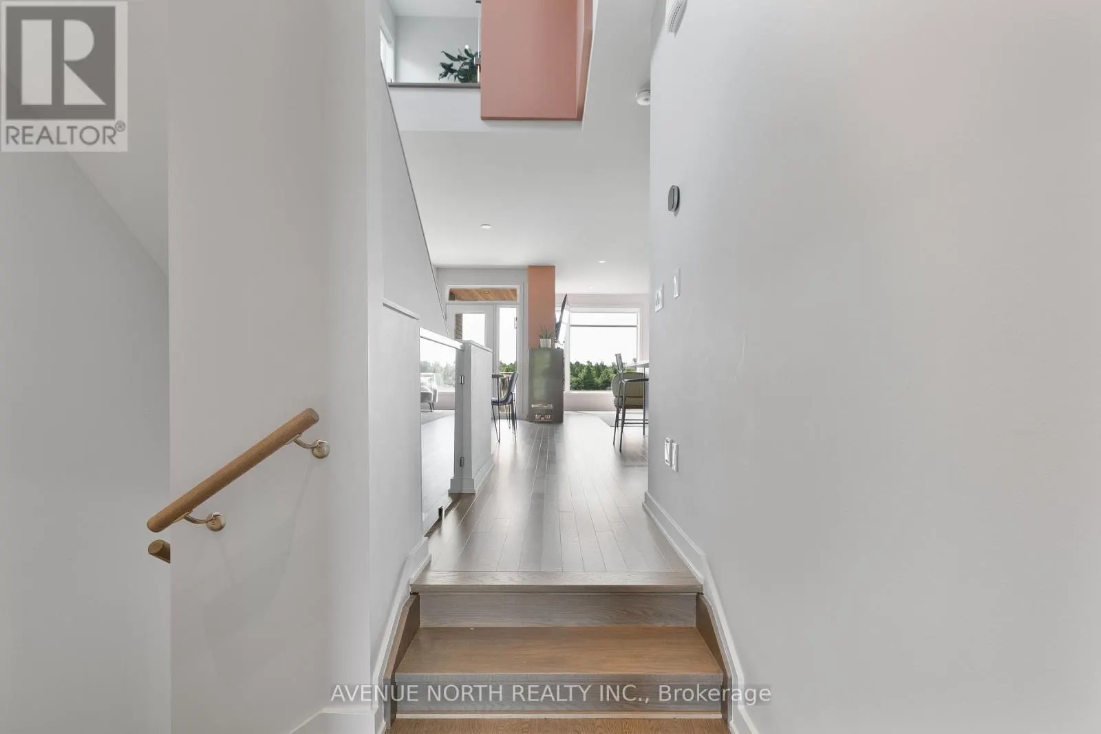 244 SHUTTLEWORTH DRIVE