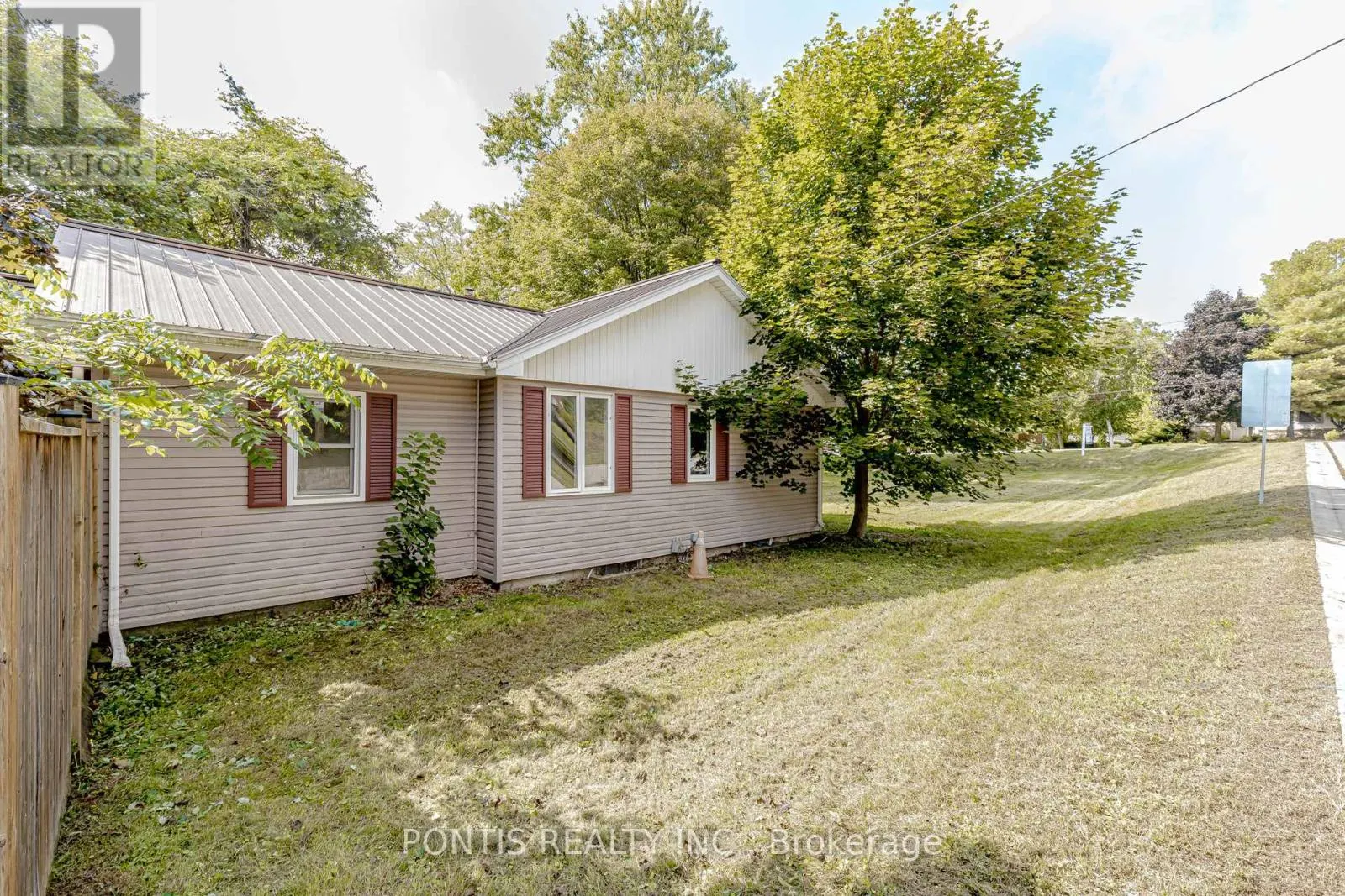 738 MOUNT PLEASANT ROAD