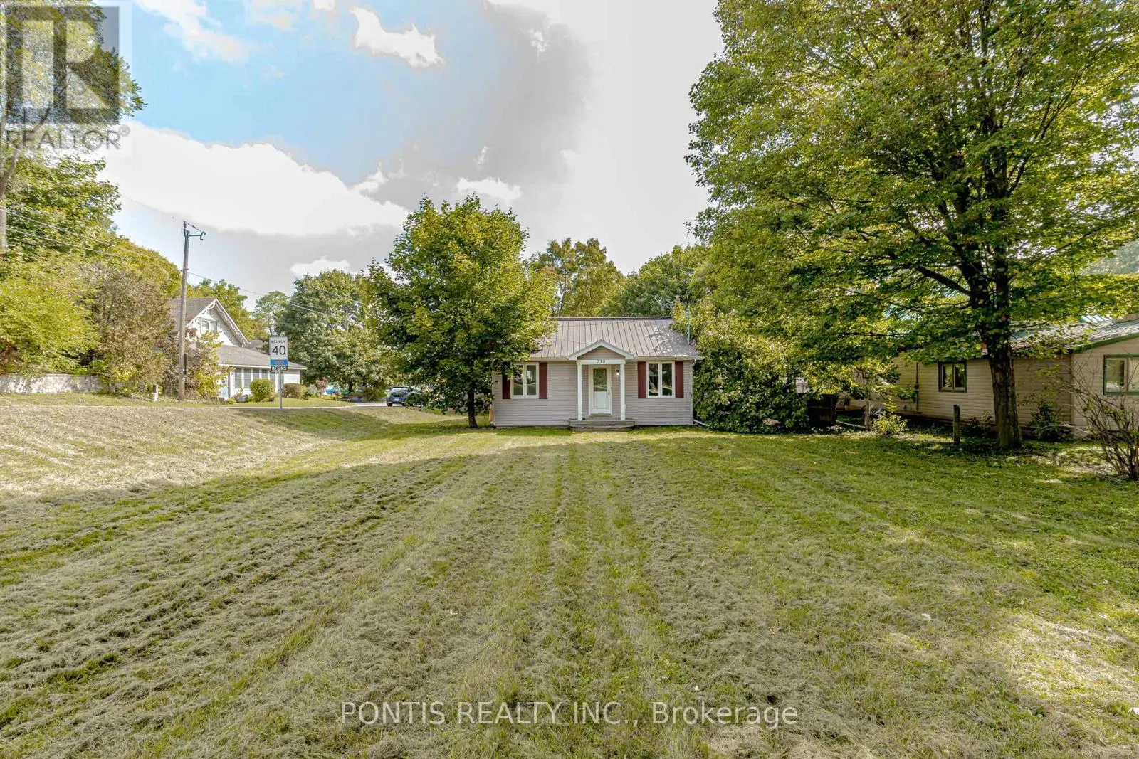738 MOUNT PLEASANT ROAD