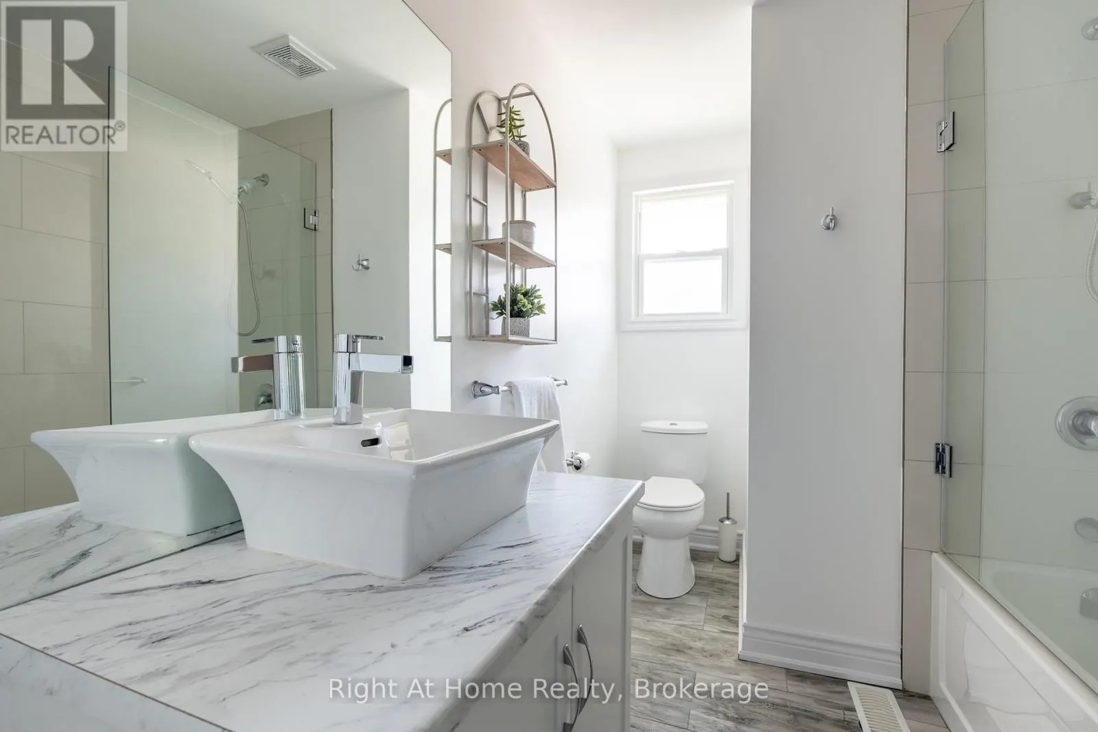 289 1/2 PELHAM ROAD