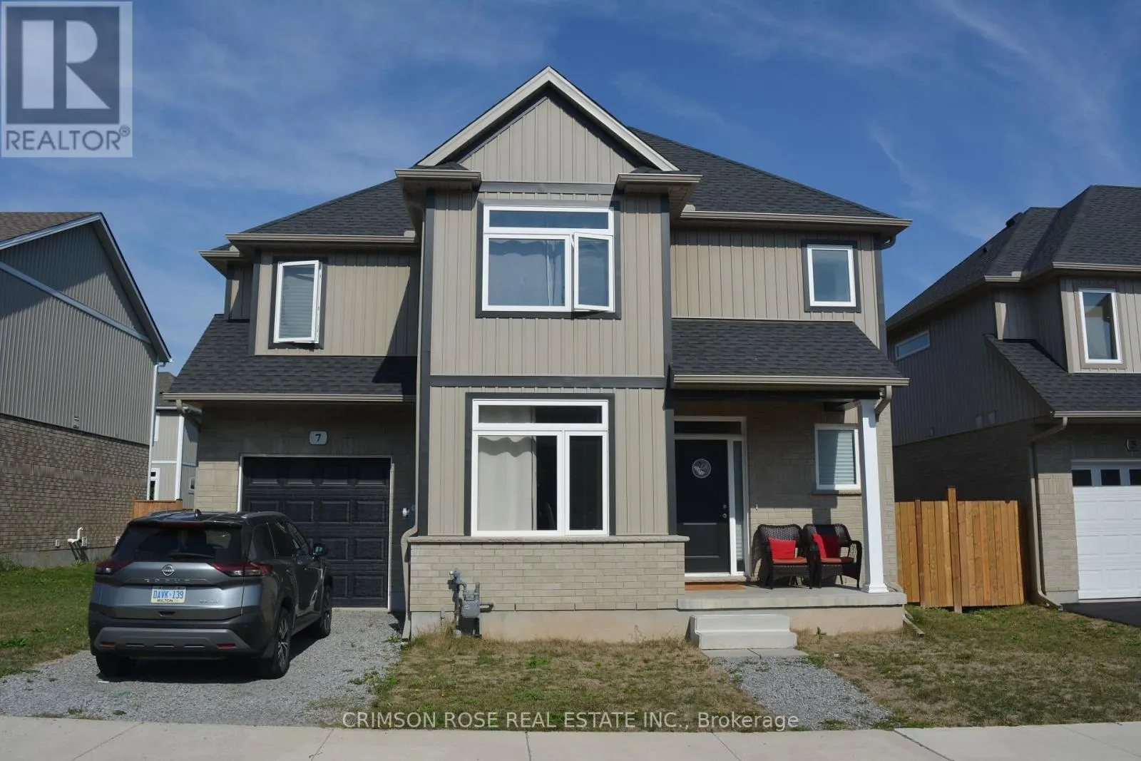 7 MARSHALL LANE