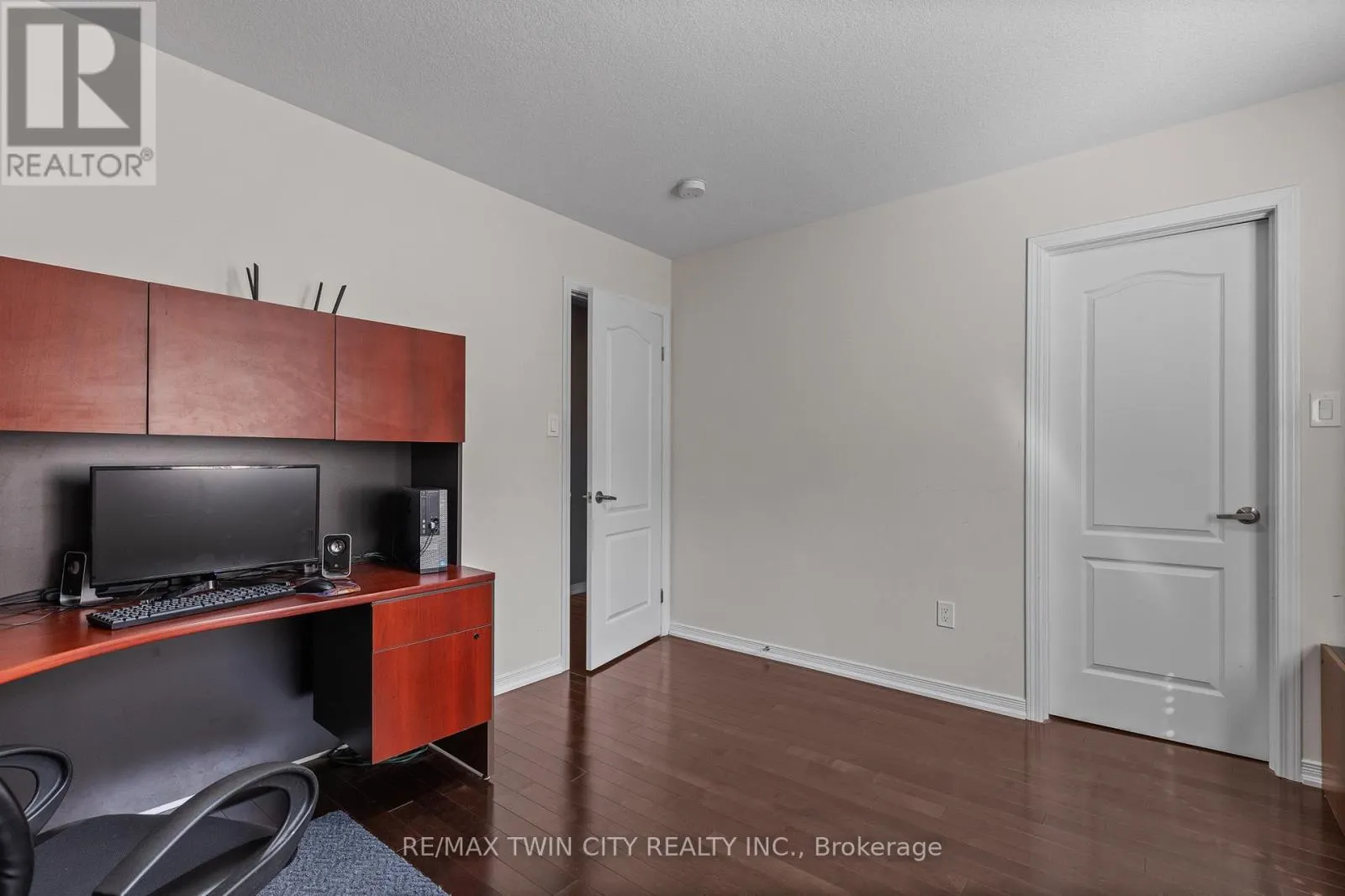 304 FALLING GREEN CRESCENT