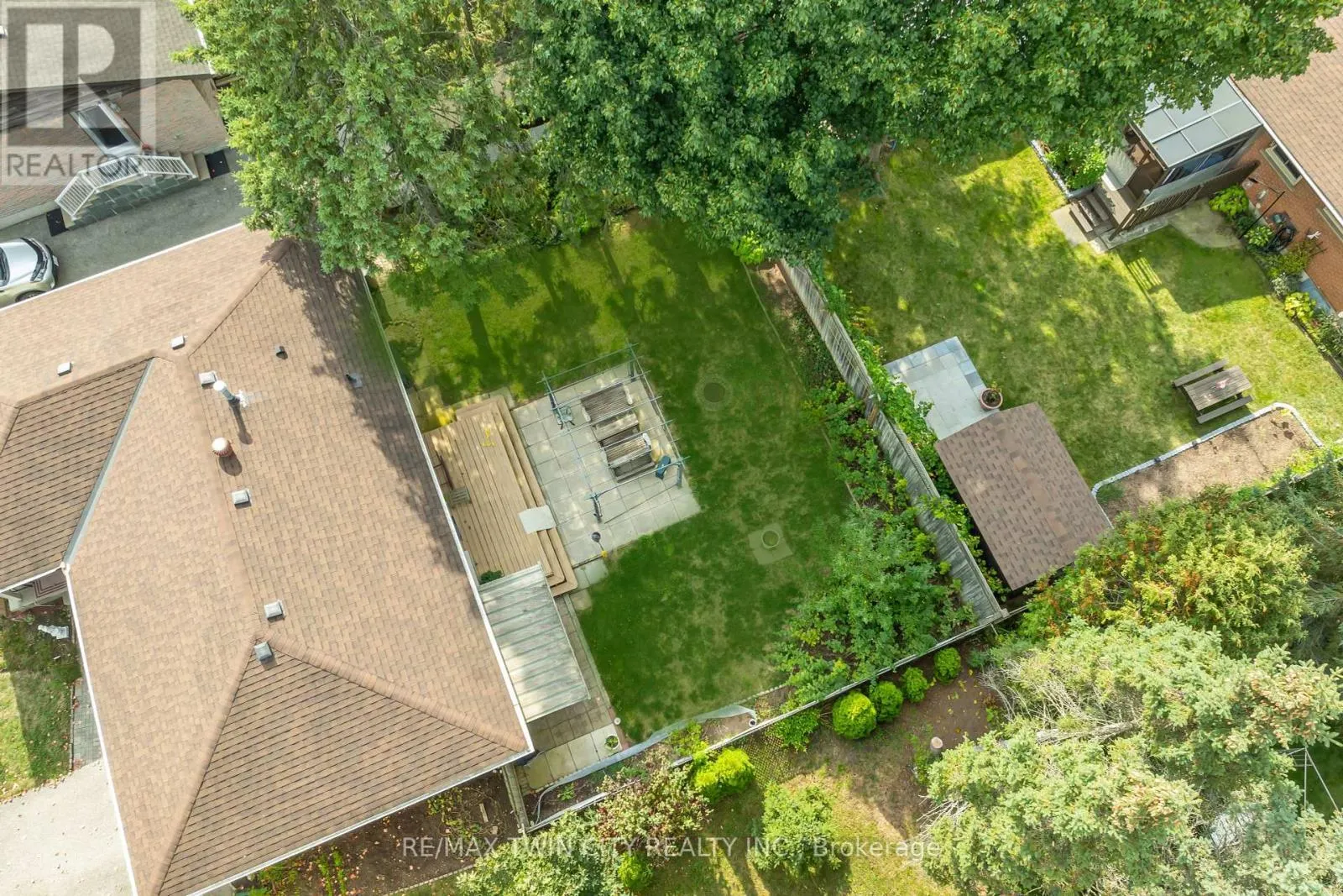 13 GILSTON PARKWAY