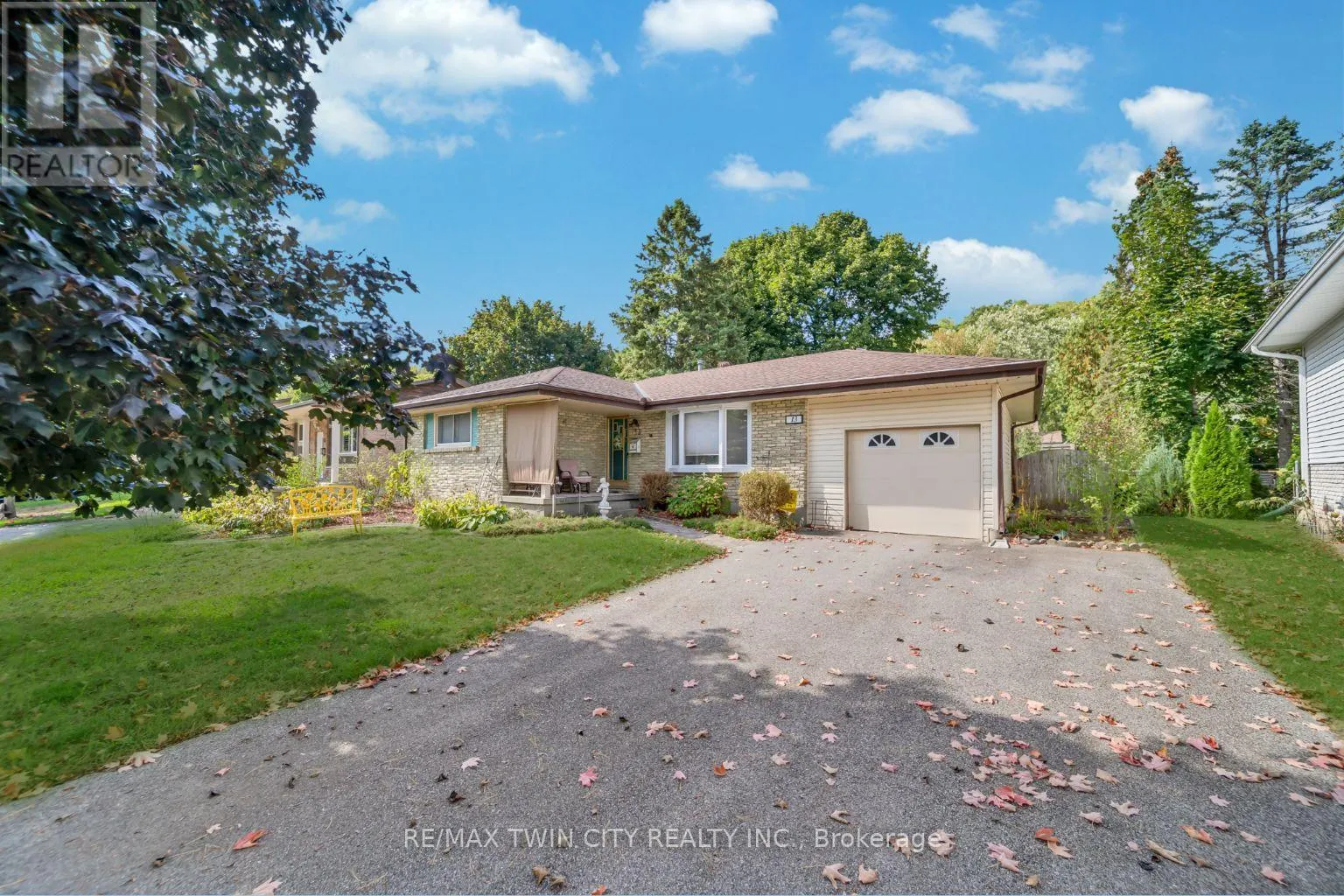 13 GILSTON PARKWAY