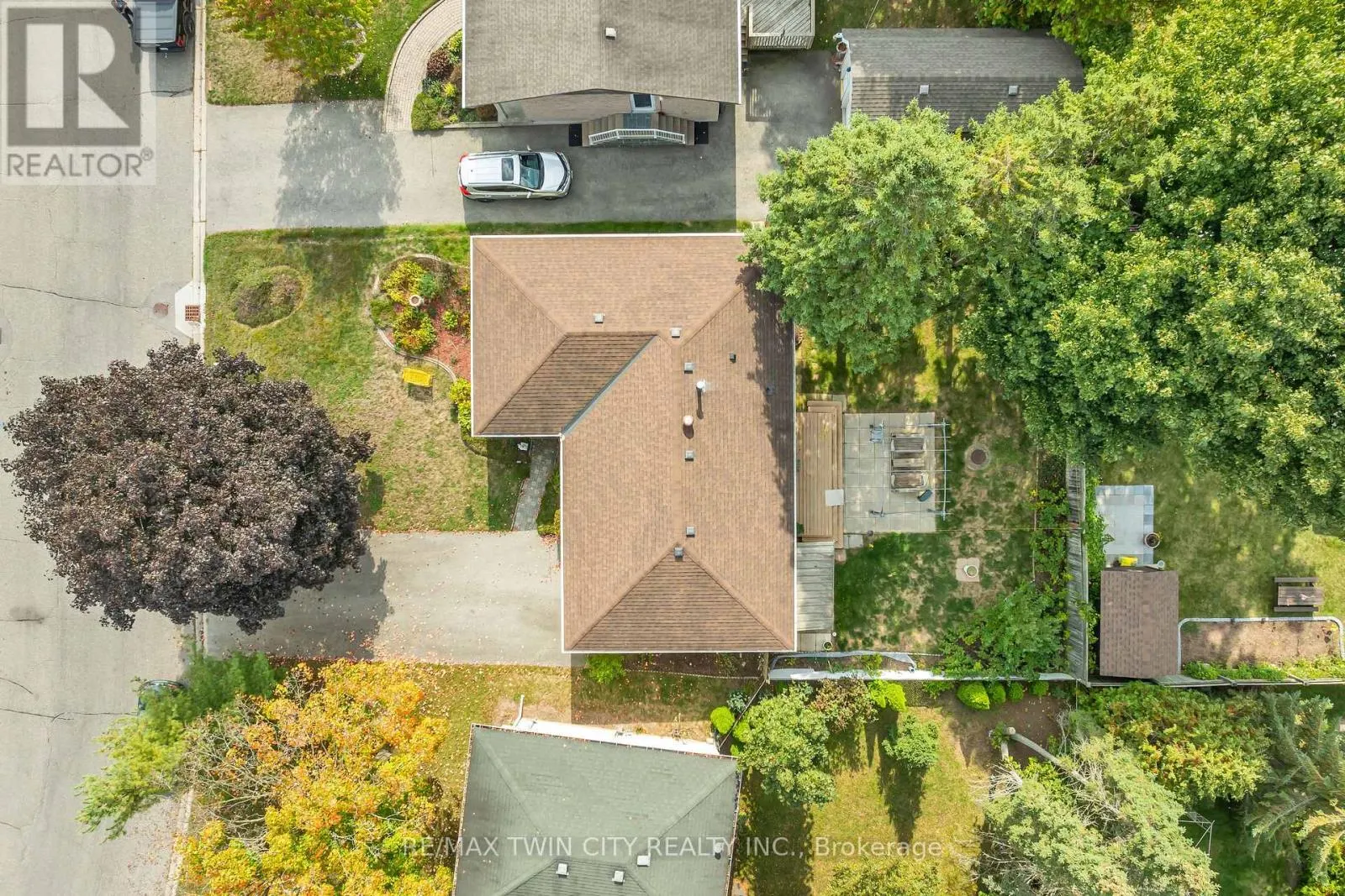 13 GILSTON PARKWAY