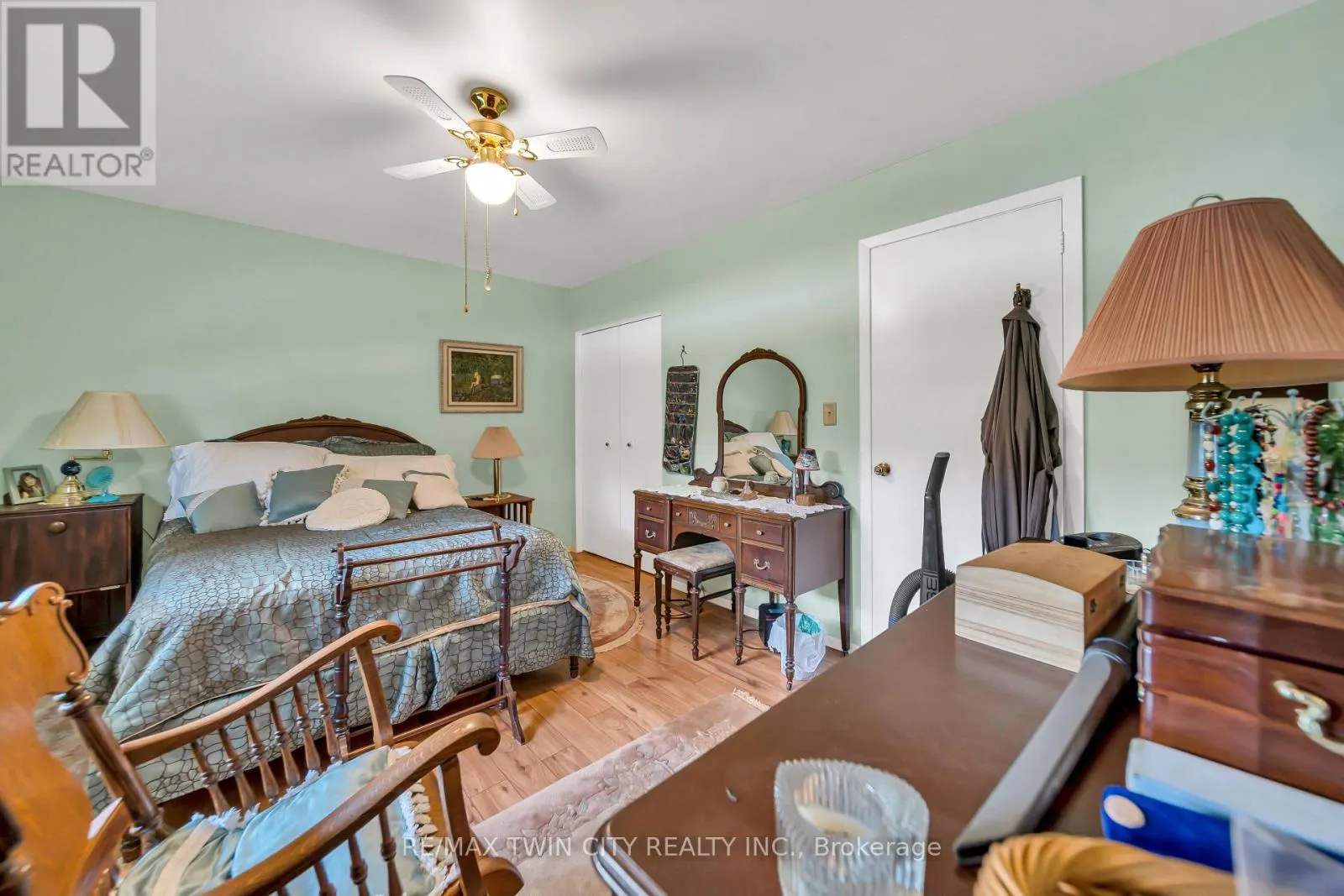 13 GILSTON PARKWAY