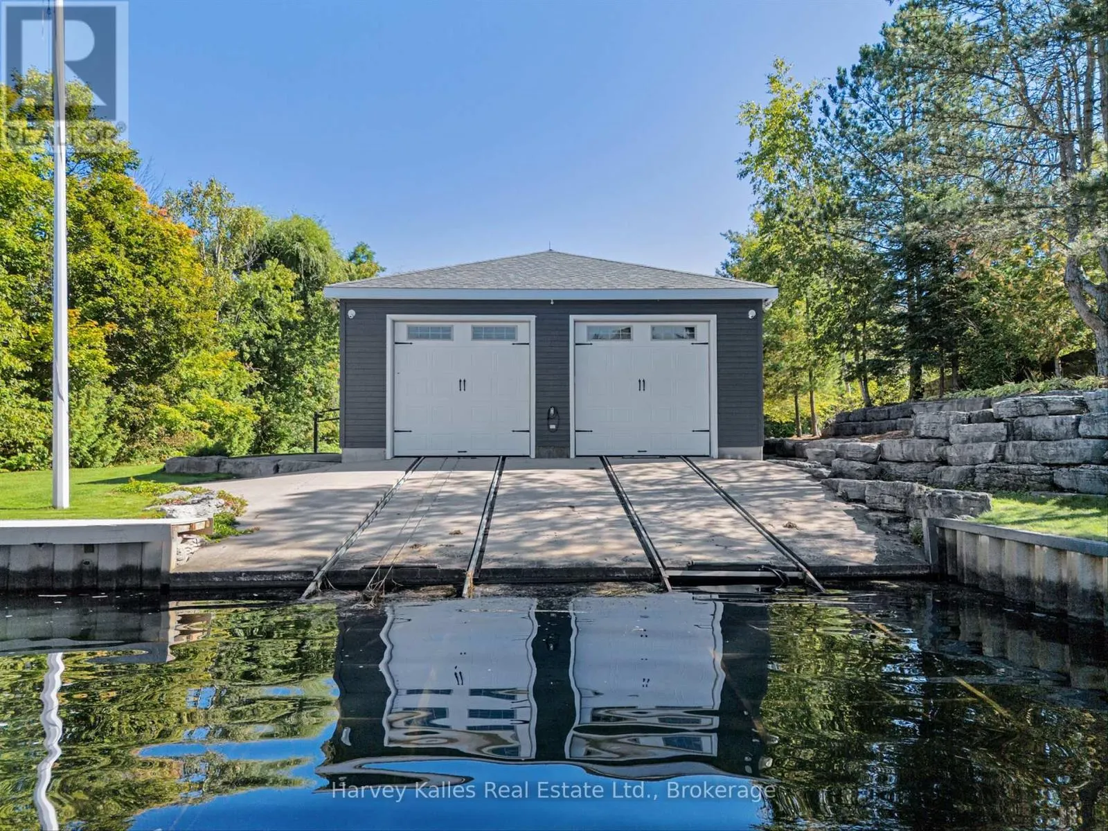 5 LEASIDE STREET