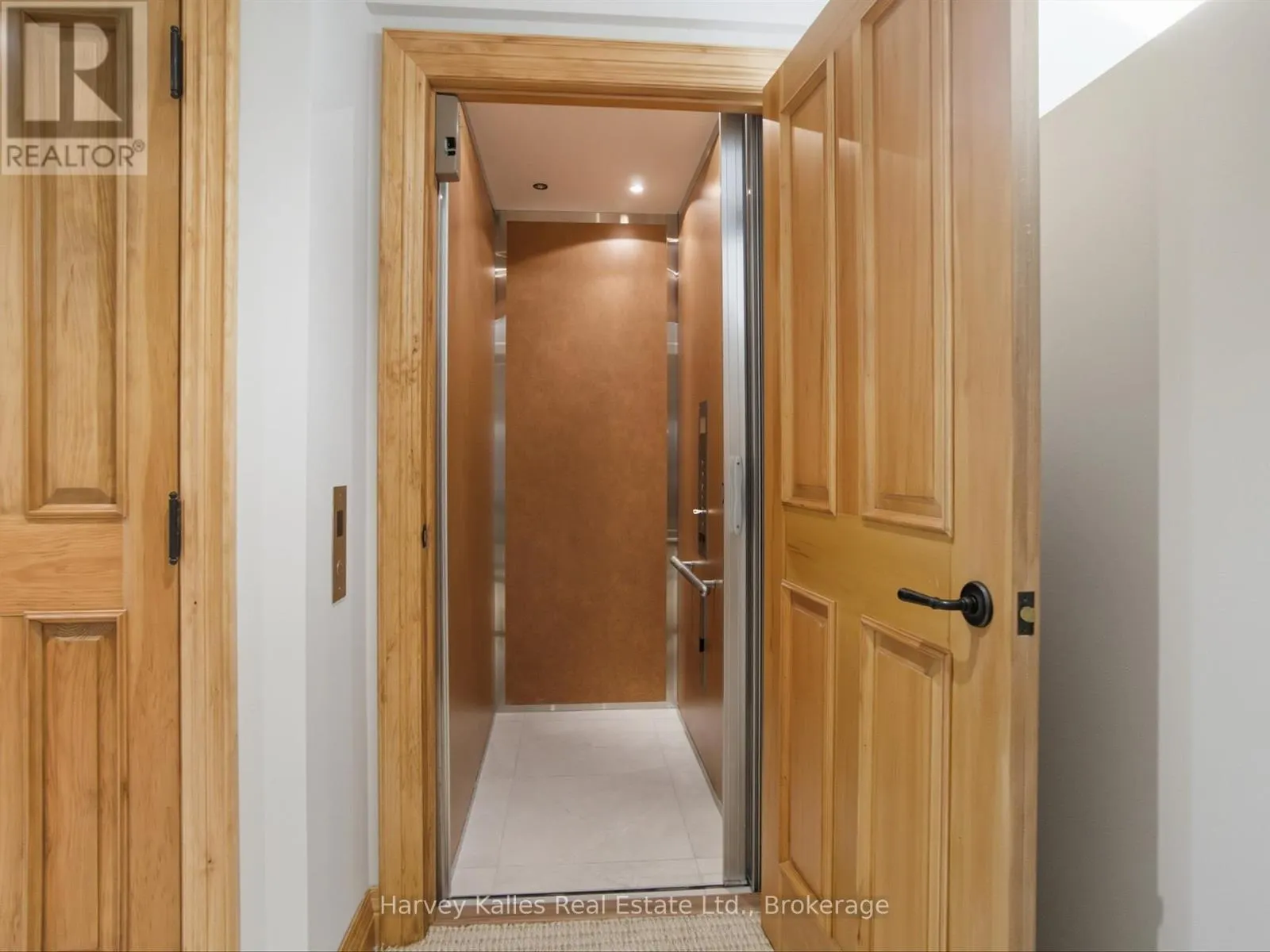 5 LEASIDE STREET