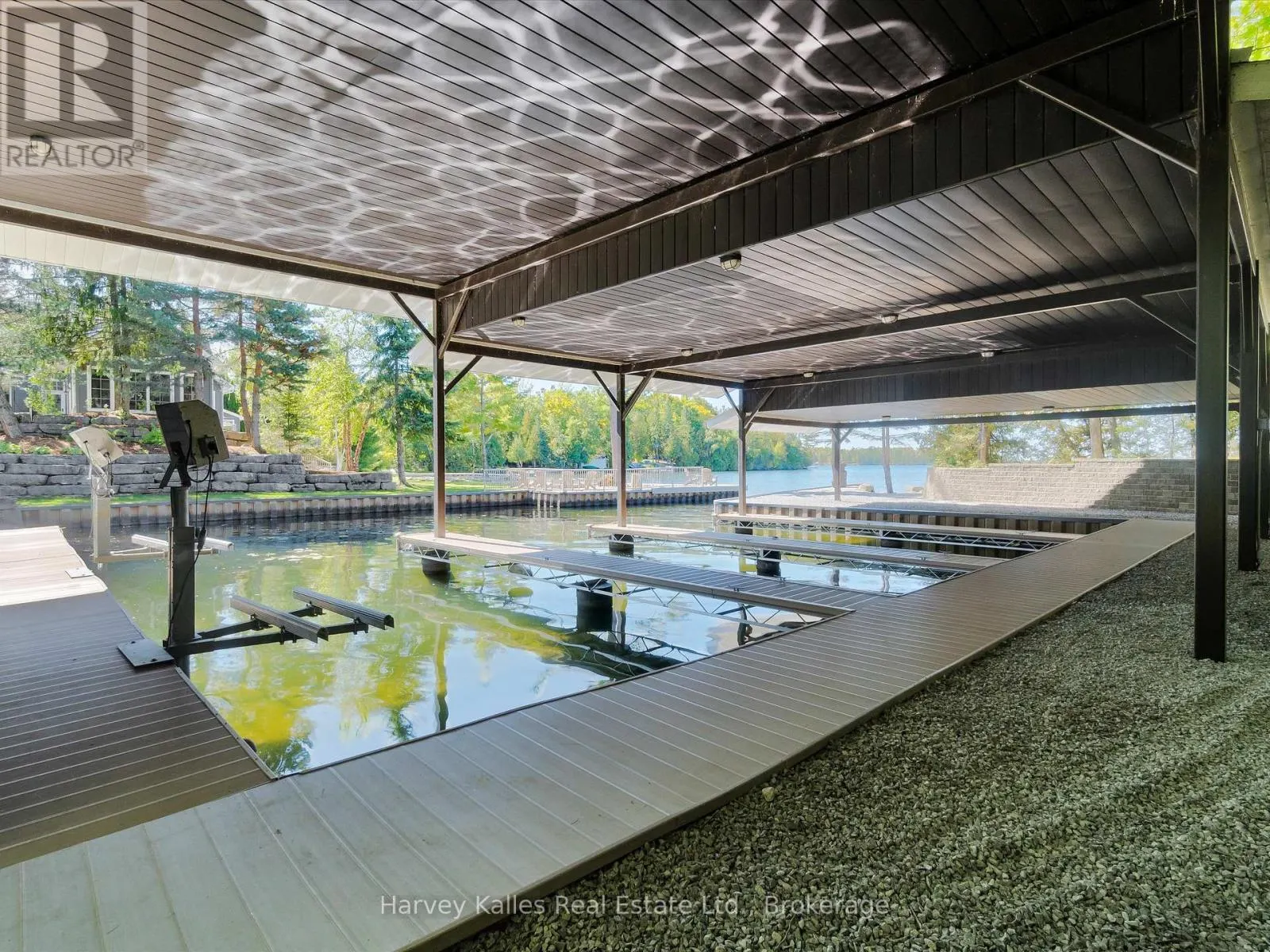 5 LEASIDE STREET