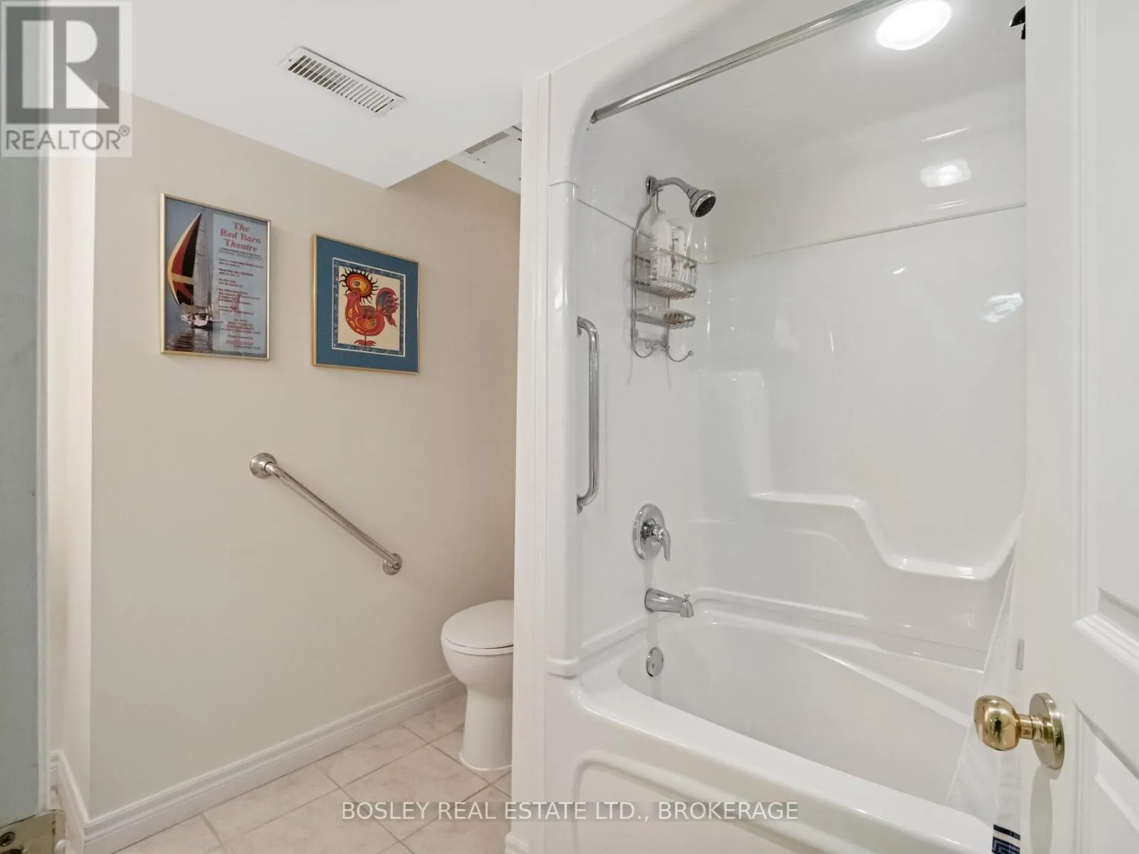 5 - 575 SIMCOE STREET, #5