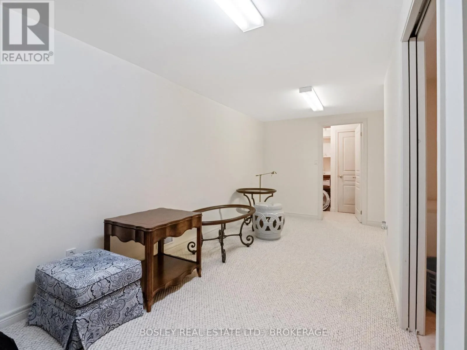 5 - 575 SIMCOE STREET, #5