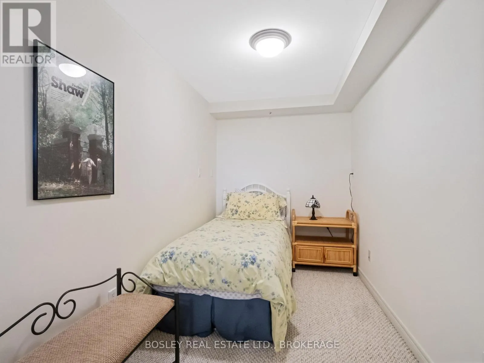 5 - 575 SIMCOE STREET, #5