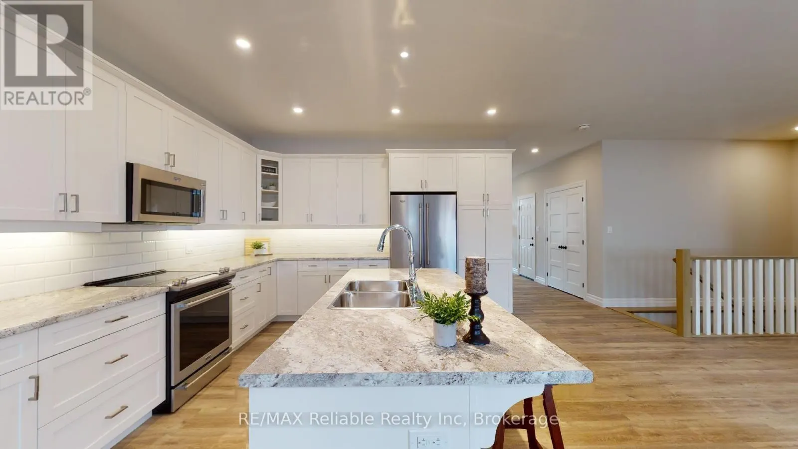 7 THIMBLEWEED DRIVE
