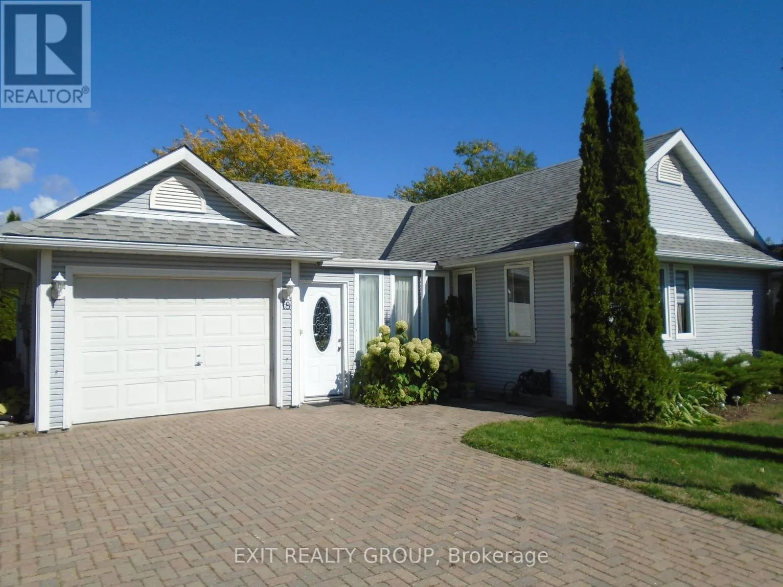 18 HERITAGE DRIVE