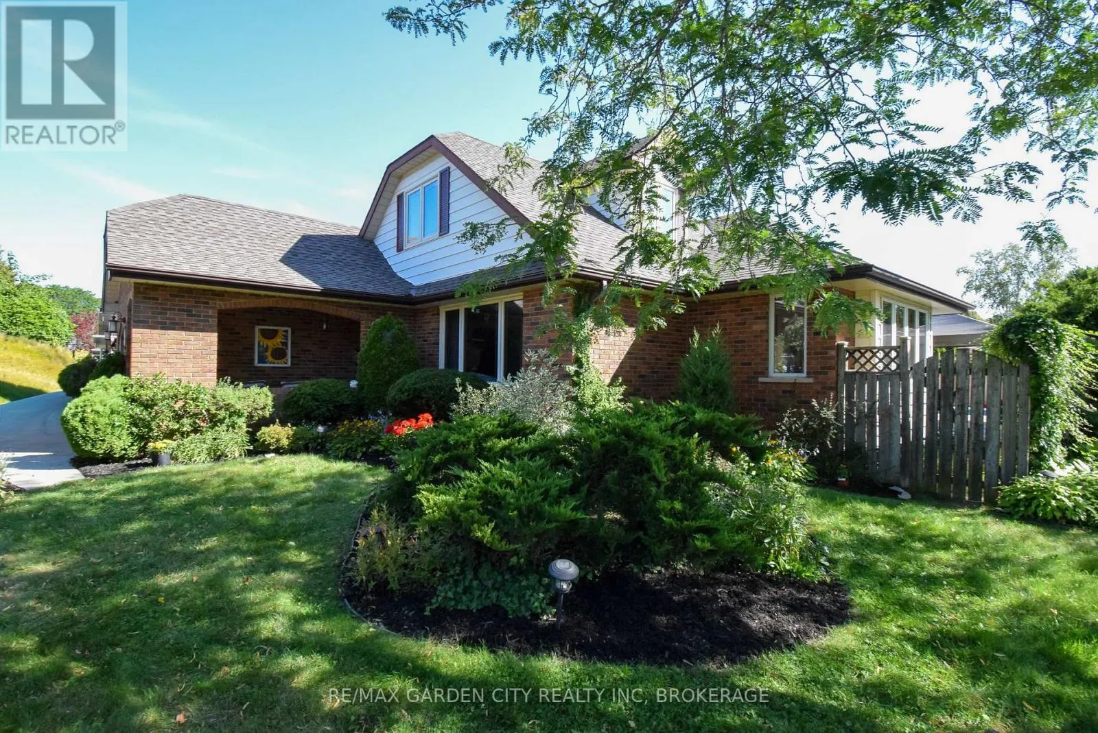 40 BELAIR DRIVE