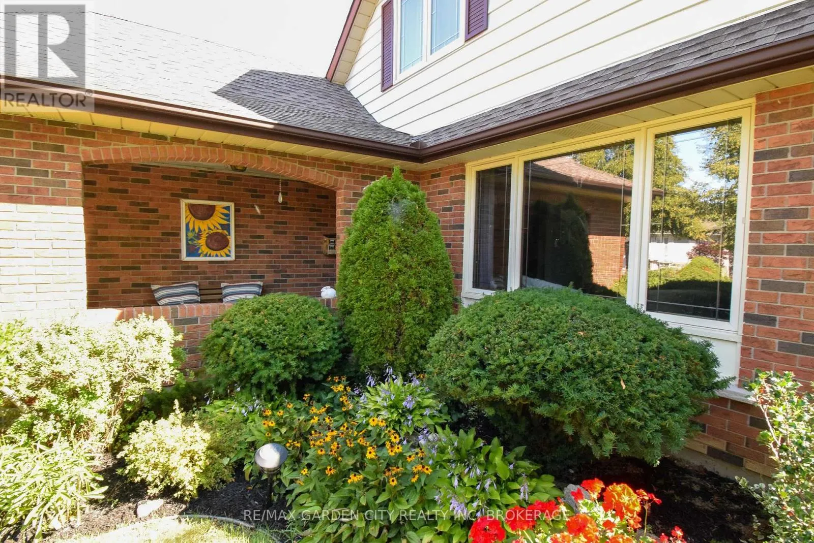 40 BELAIR DRIVE