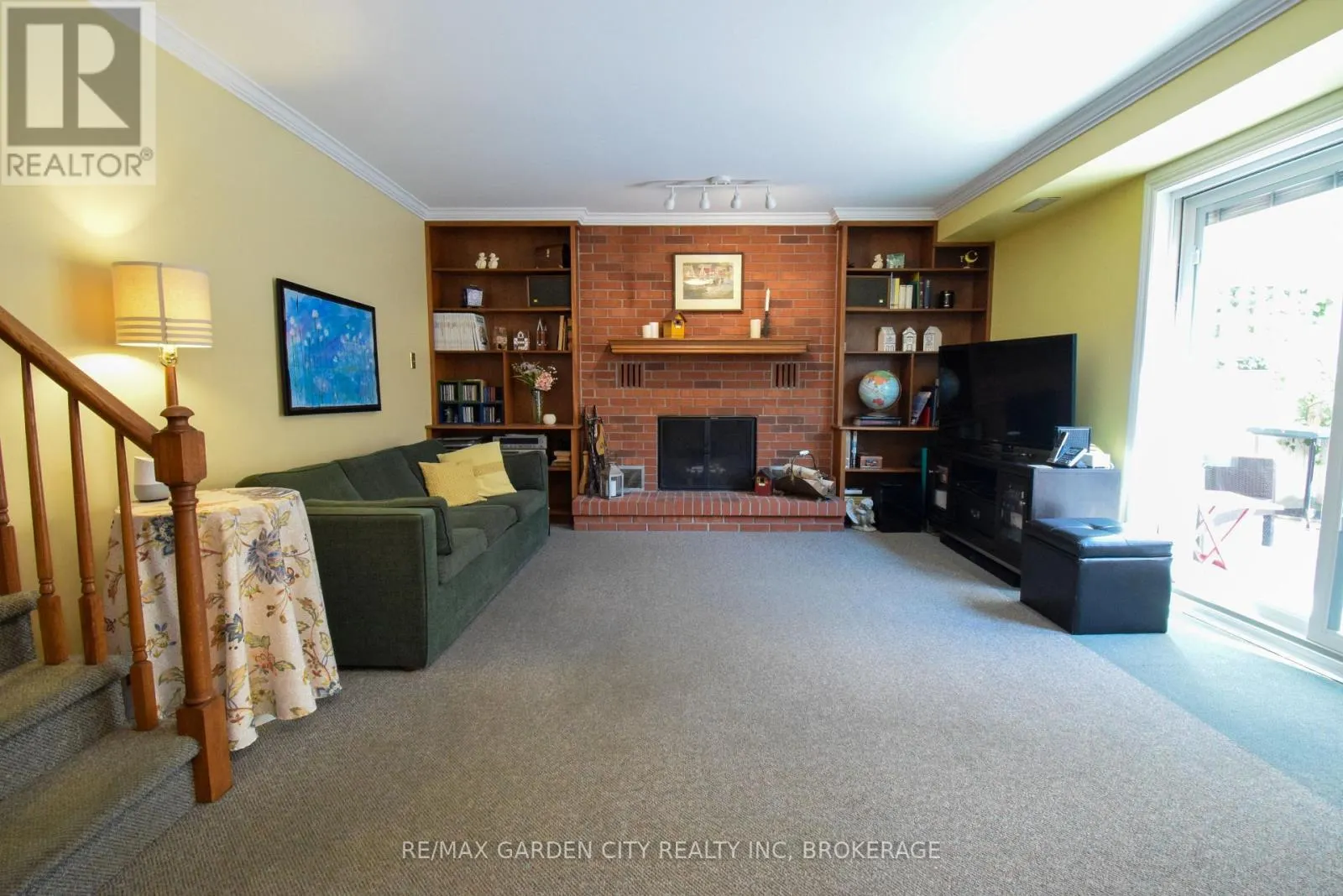 40 BELAIR DRIVE
