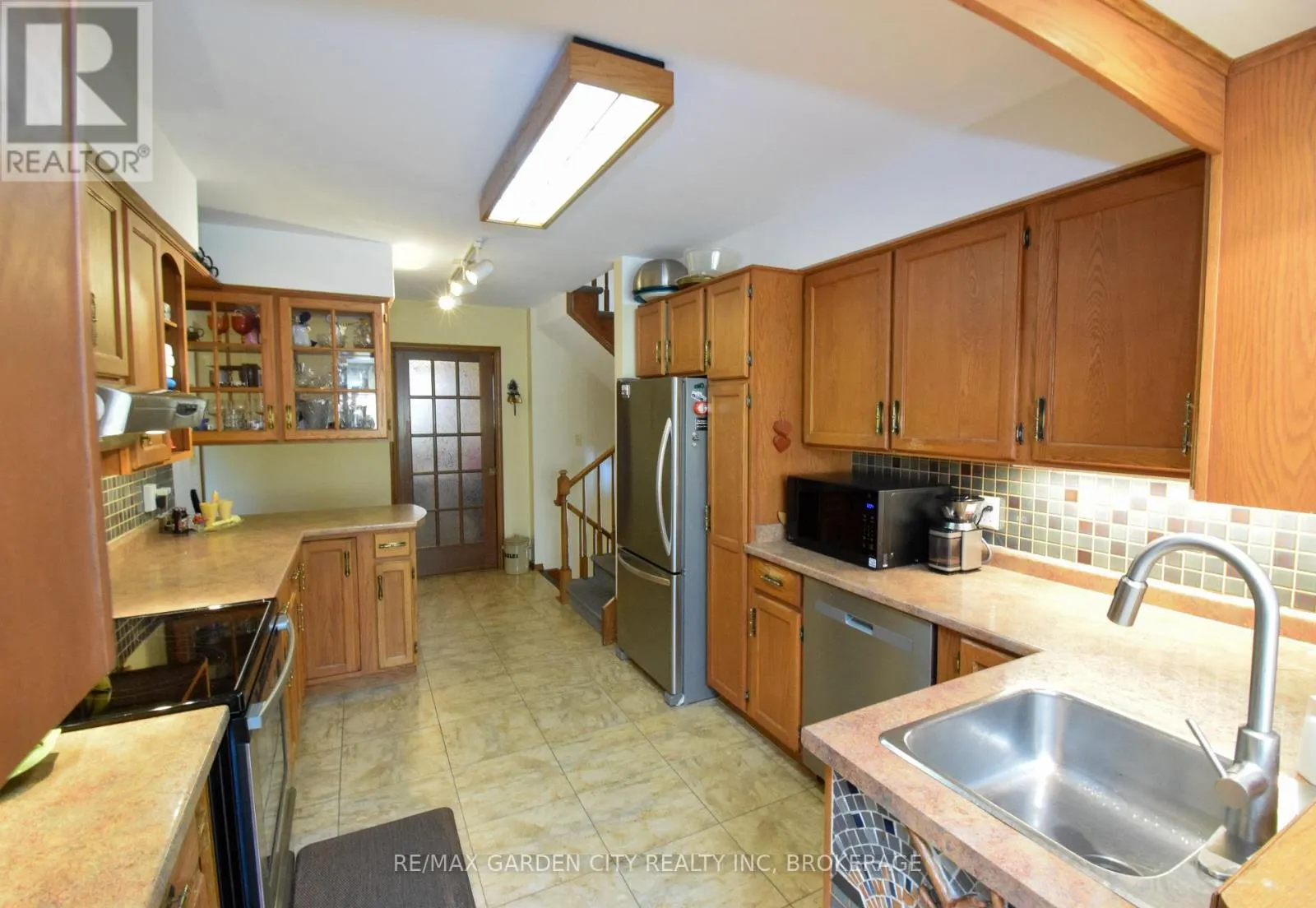 40 BELAIR DRIVE