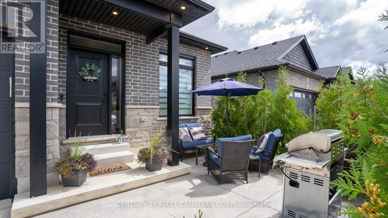 25 - 383 DAVENTRY WAY, #25