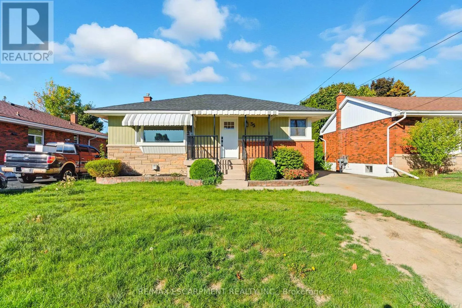 MAIN - 35 WILDEWOOD AVENUE