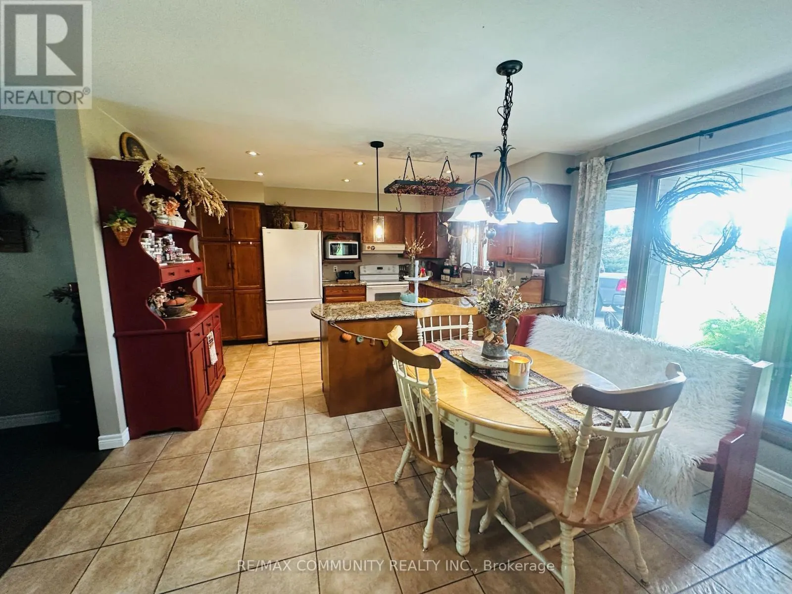 214 HELYER ROAD