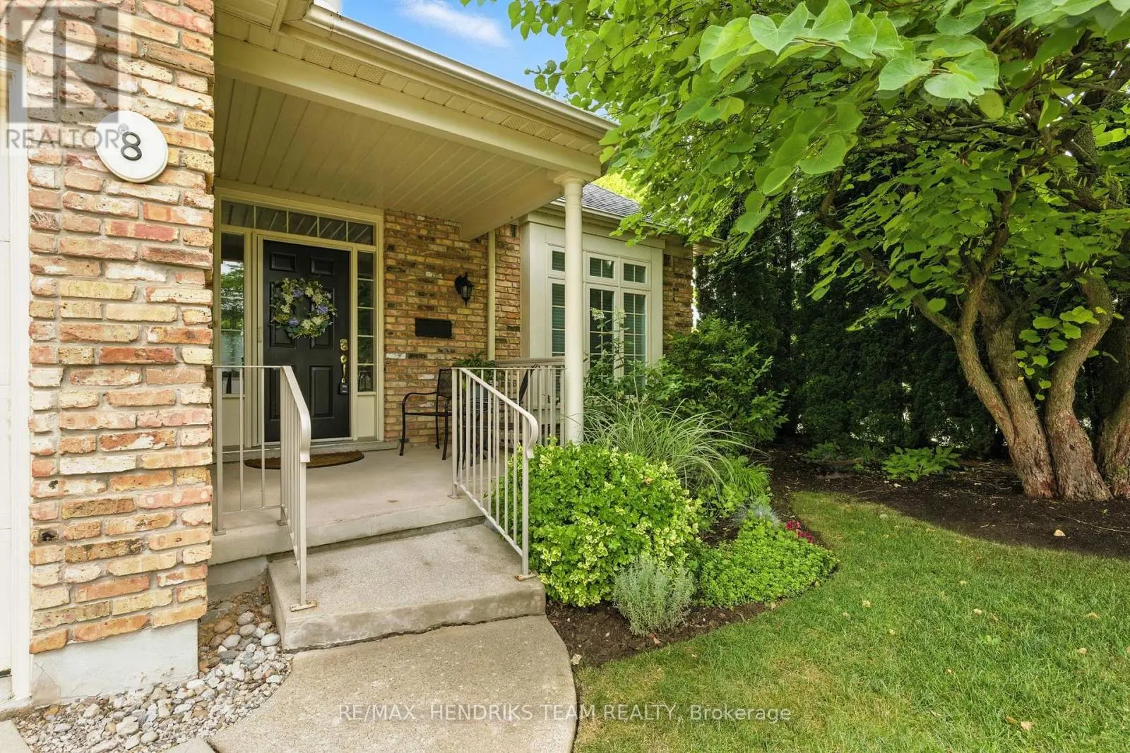 8 - 174 MARTINDALE ROAD, #8