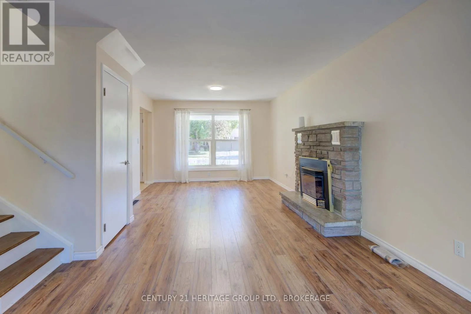 312 BOXWOOD STREET